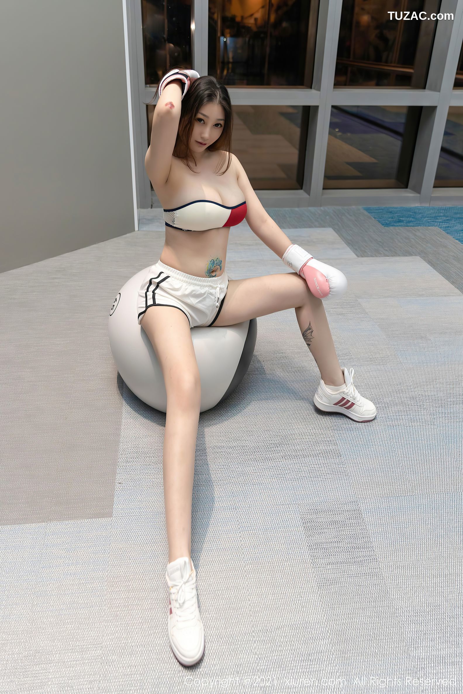 XiuRen秀人网-3252-妲己_Toxic-拳击手主题性感低胸运动装-2021.03.29