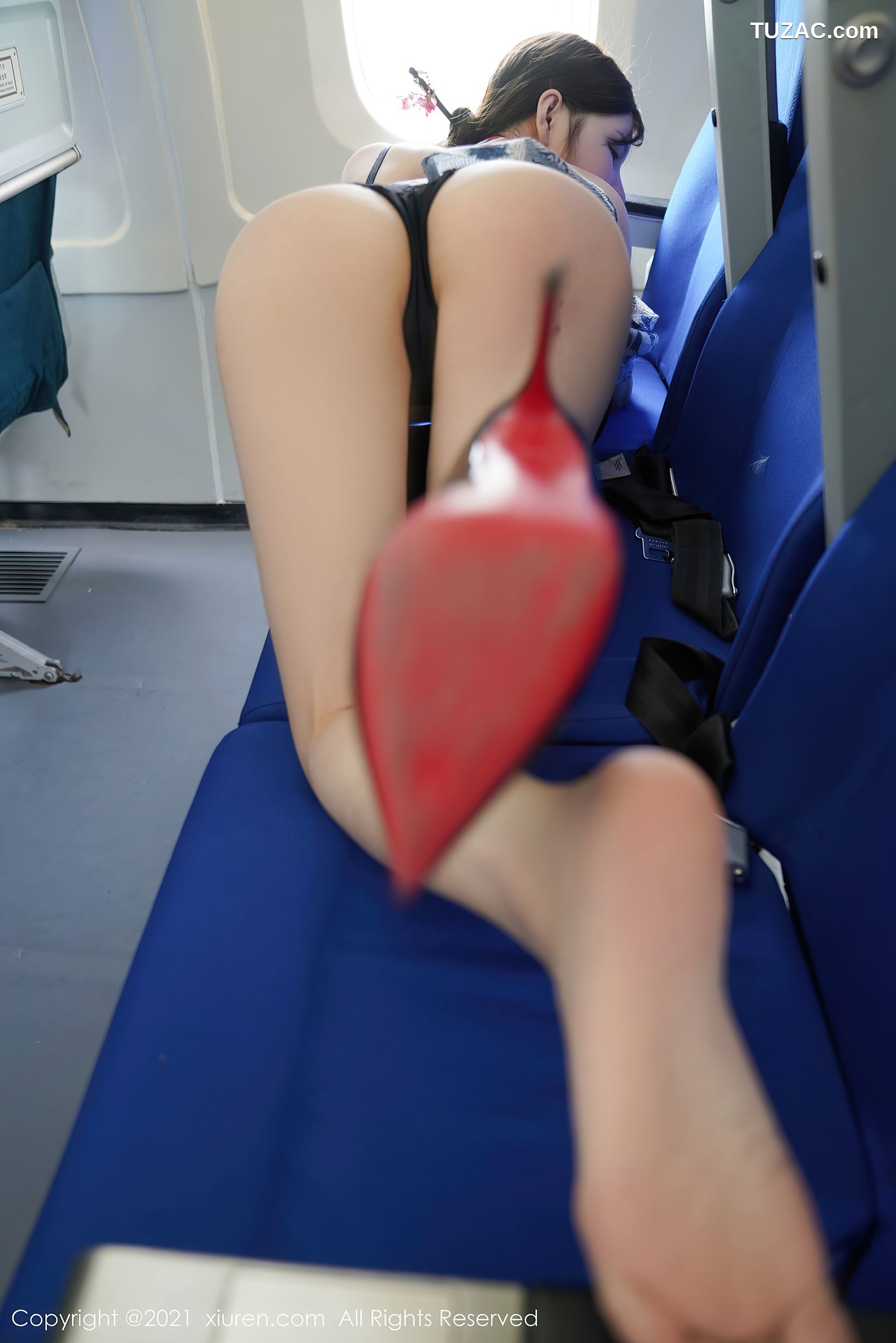 XiuRen秀人网-3274-周于希Sandy-上海心愿旅拍-空姐剧情主题-2021.04.06