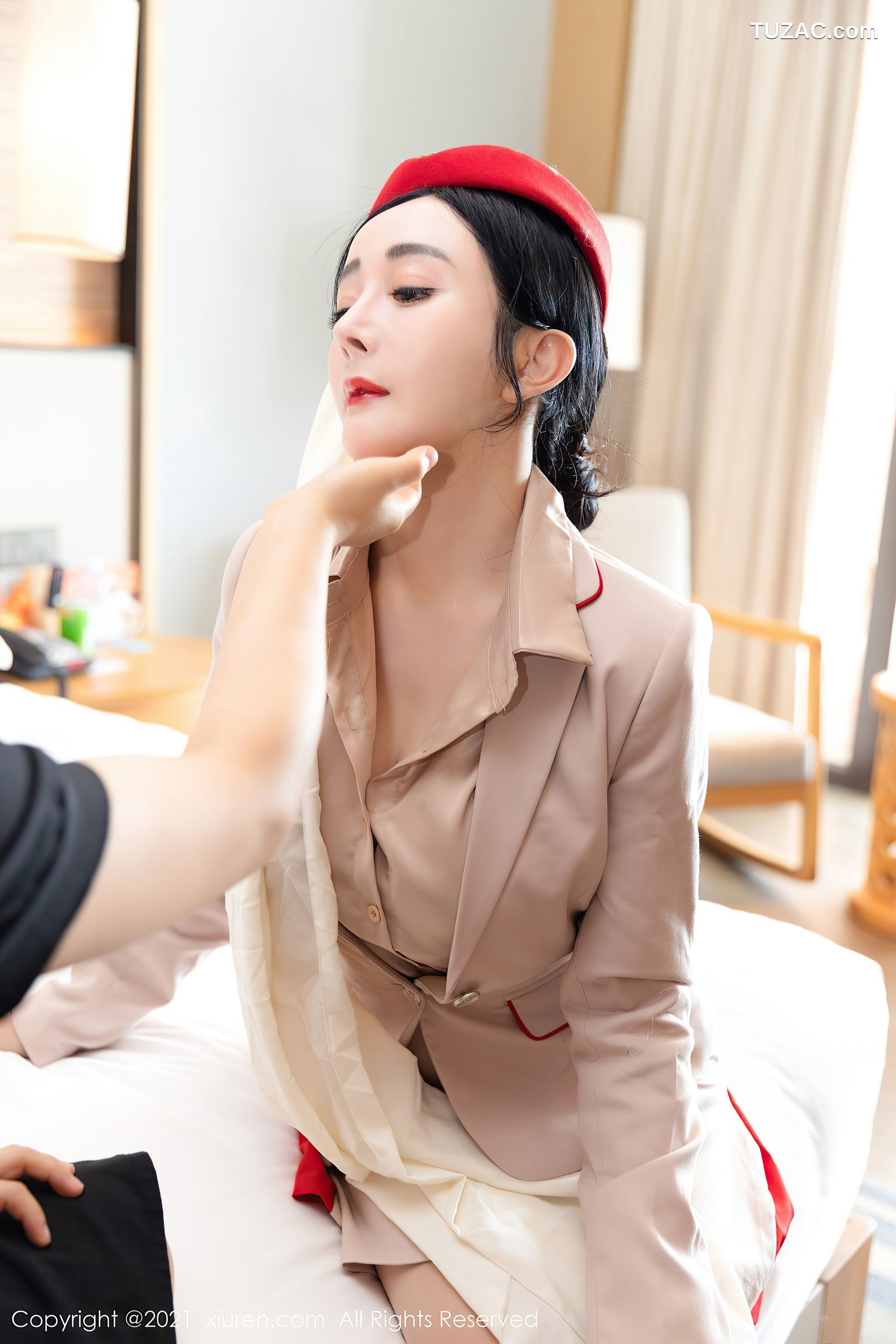 XiuRen秀人网-3282-允爾-三亚旅拍-别墅派对剧情主题豪乳翘臀-2021.04.08