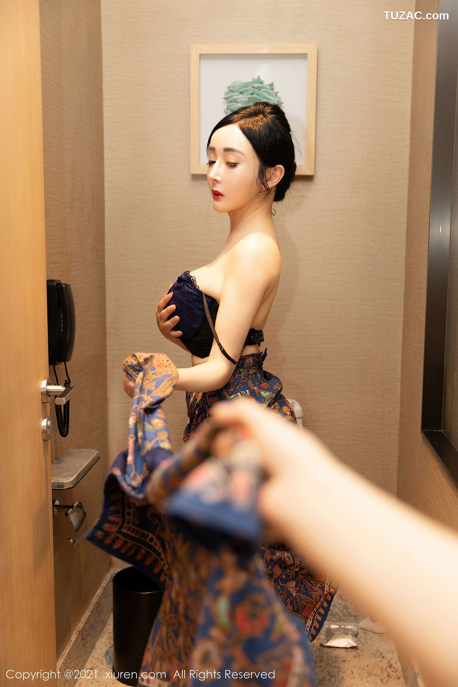 XiuRen秀人网-3282-允爾-三亚旅拍-别墅派对剧情主题豪乳翘臀-2021.04.08
