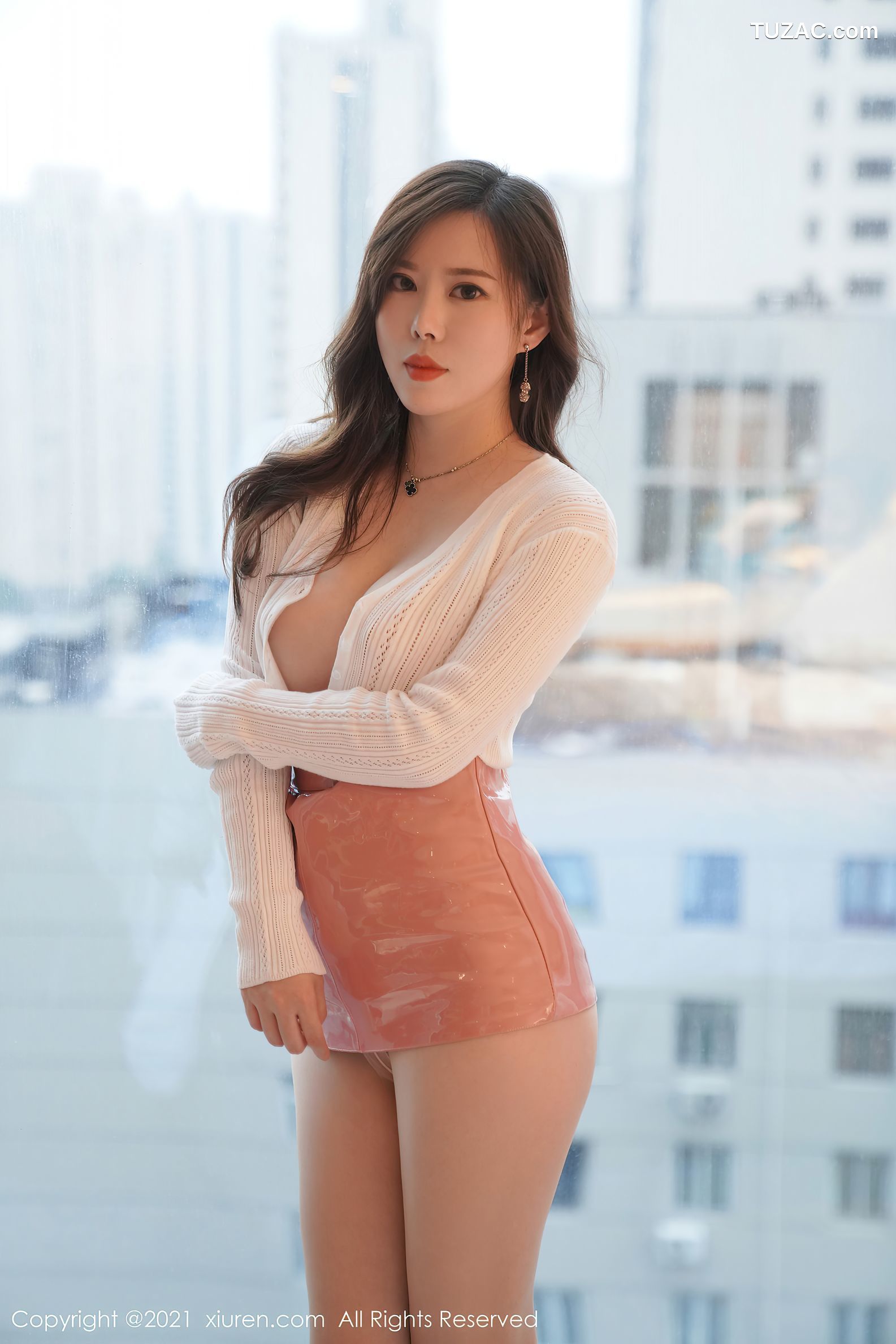 XiuRen秀人网-3297-白茹雪Abby-粉色皮短裙超薄肉丝-2021.04.13