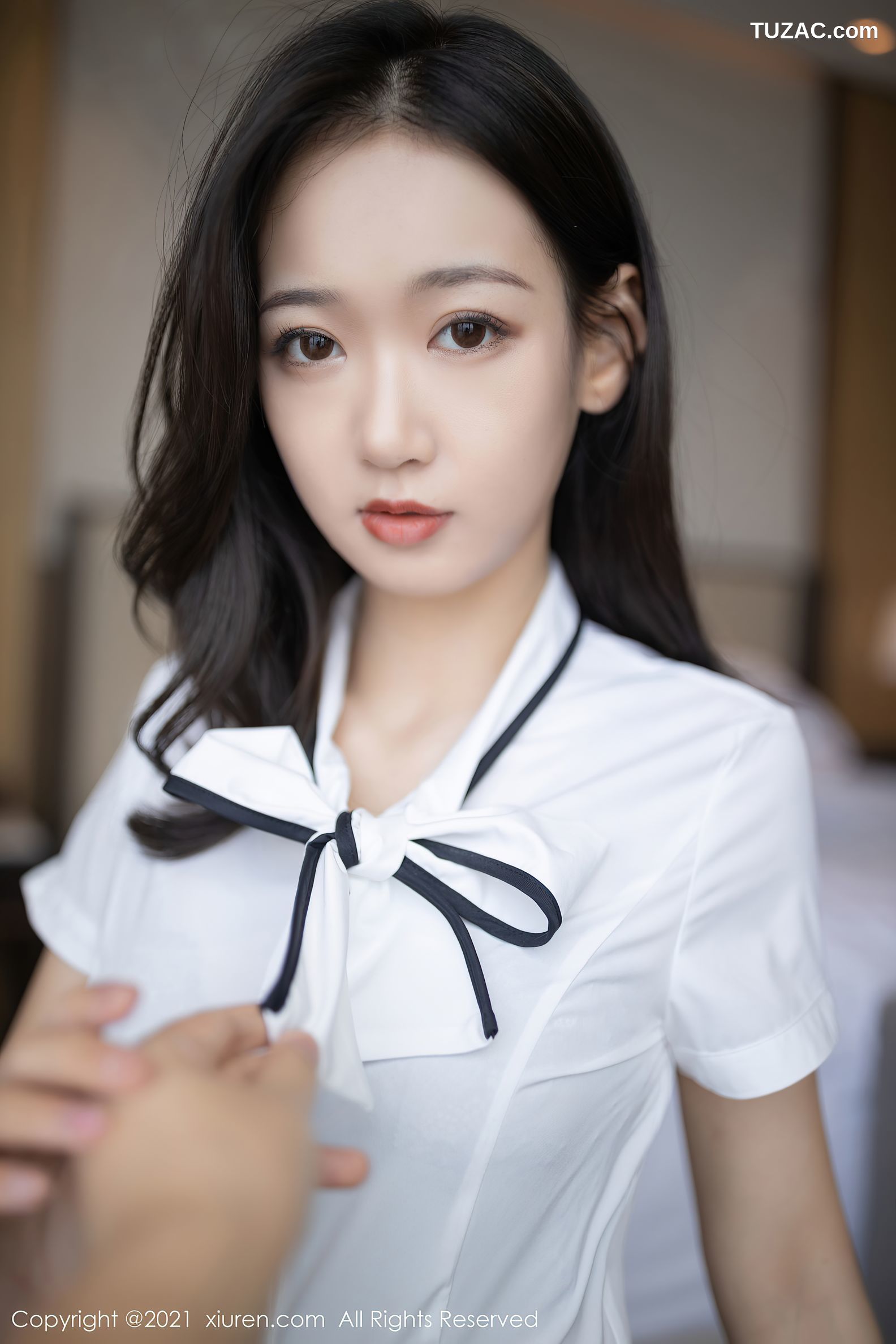 XiuRen秀人网-3307-唐安琪-酒店宾客服务主题床上黑色内衣黑丝-2021.04.14