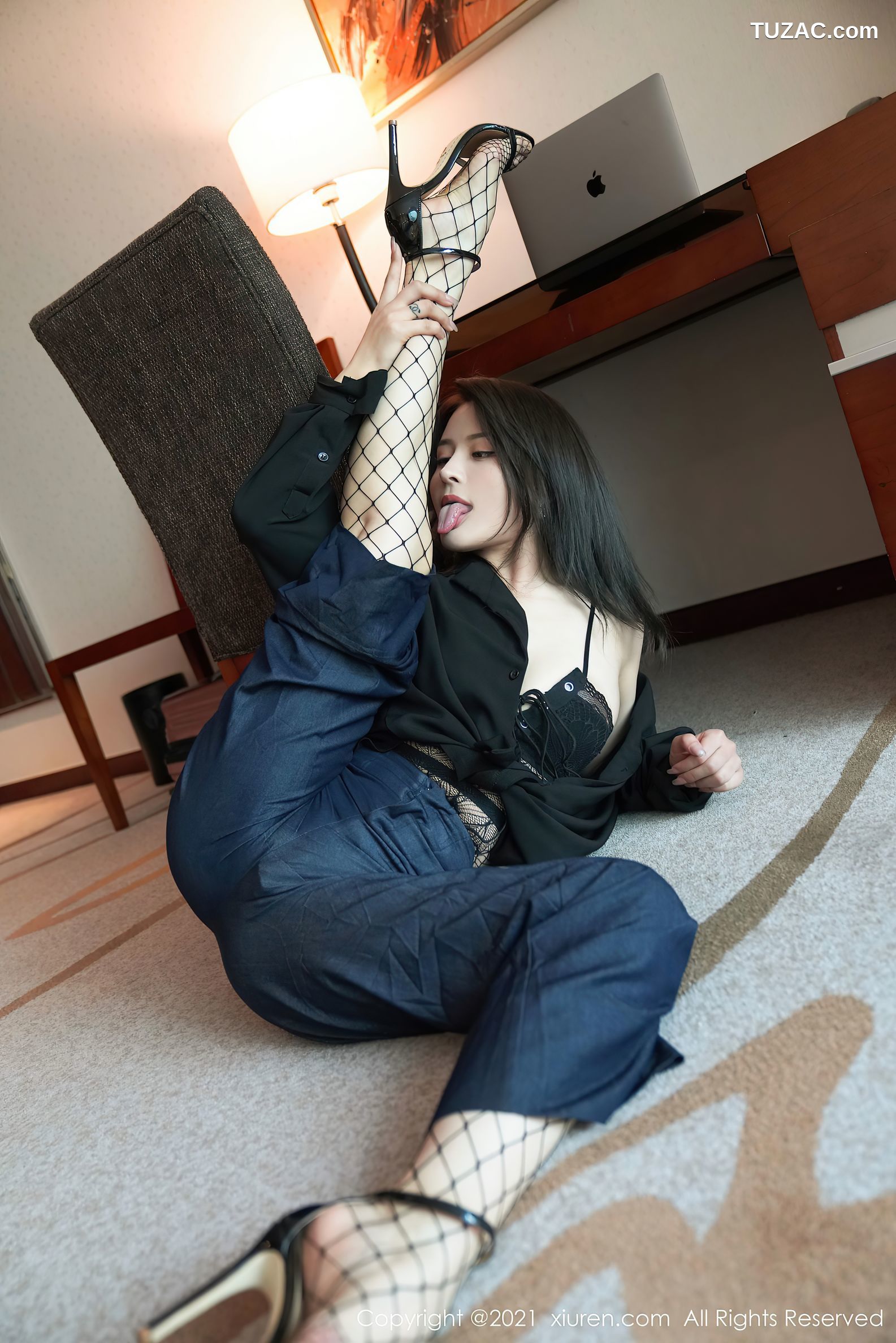 XiuRen秀人网-3376-璀灿-黑色连体内衣黑丝渔网-2021.05.07