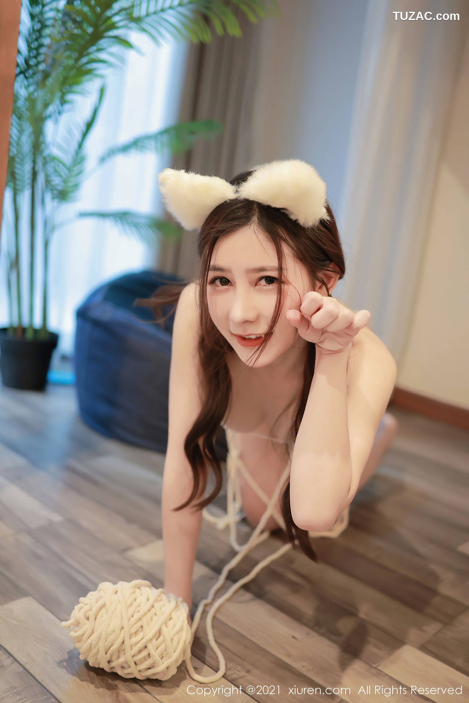 XiuRen秀人网-3389-尹甜甜-情趣猫咪主题三点式内衣-2021.05.10