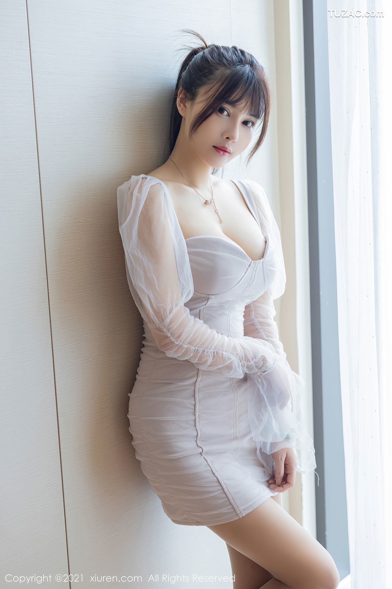 XiuRen秀人网-3418-萌奈子-深V礼裙性感内衣肉丝-2021.05.17