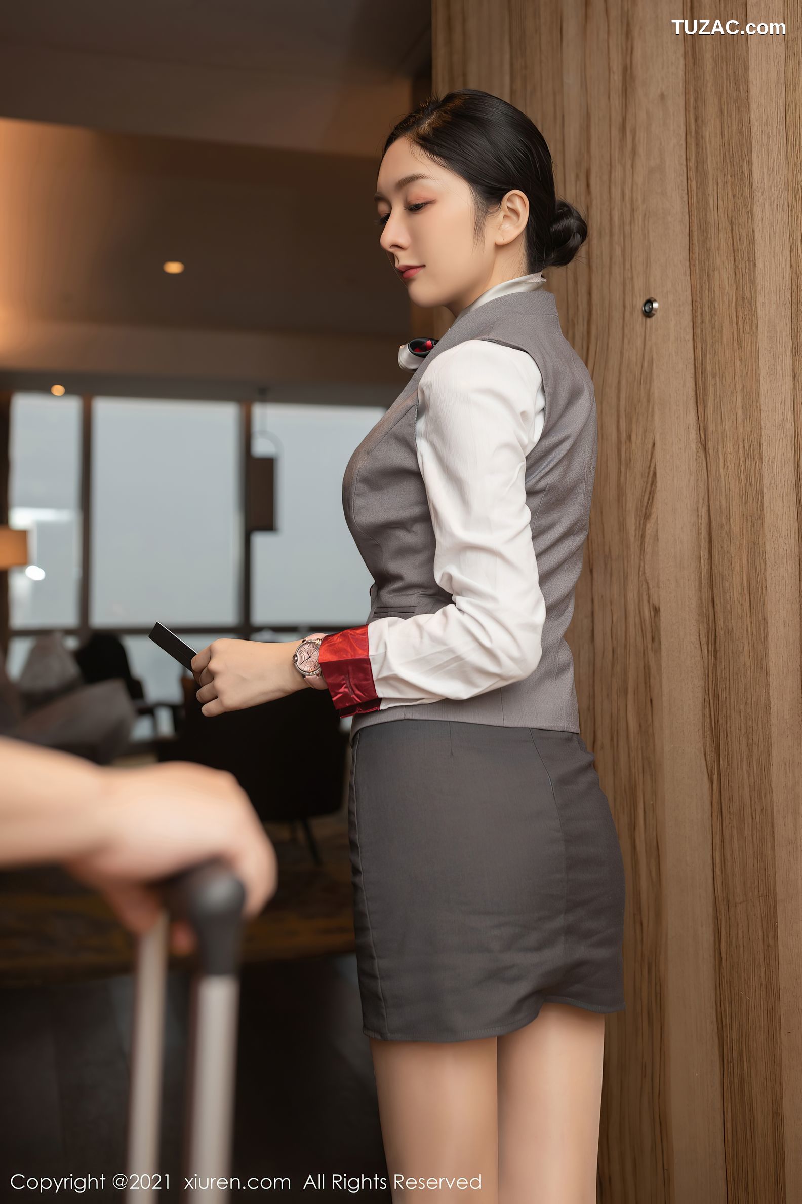 XiuRen秀人网-3438-Angela00-空姐剧情主题短裙肉丝-2021.05.20