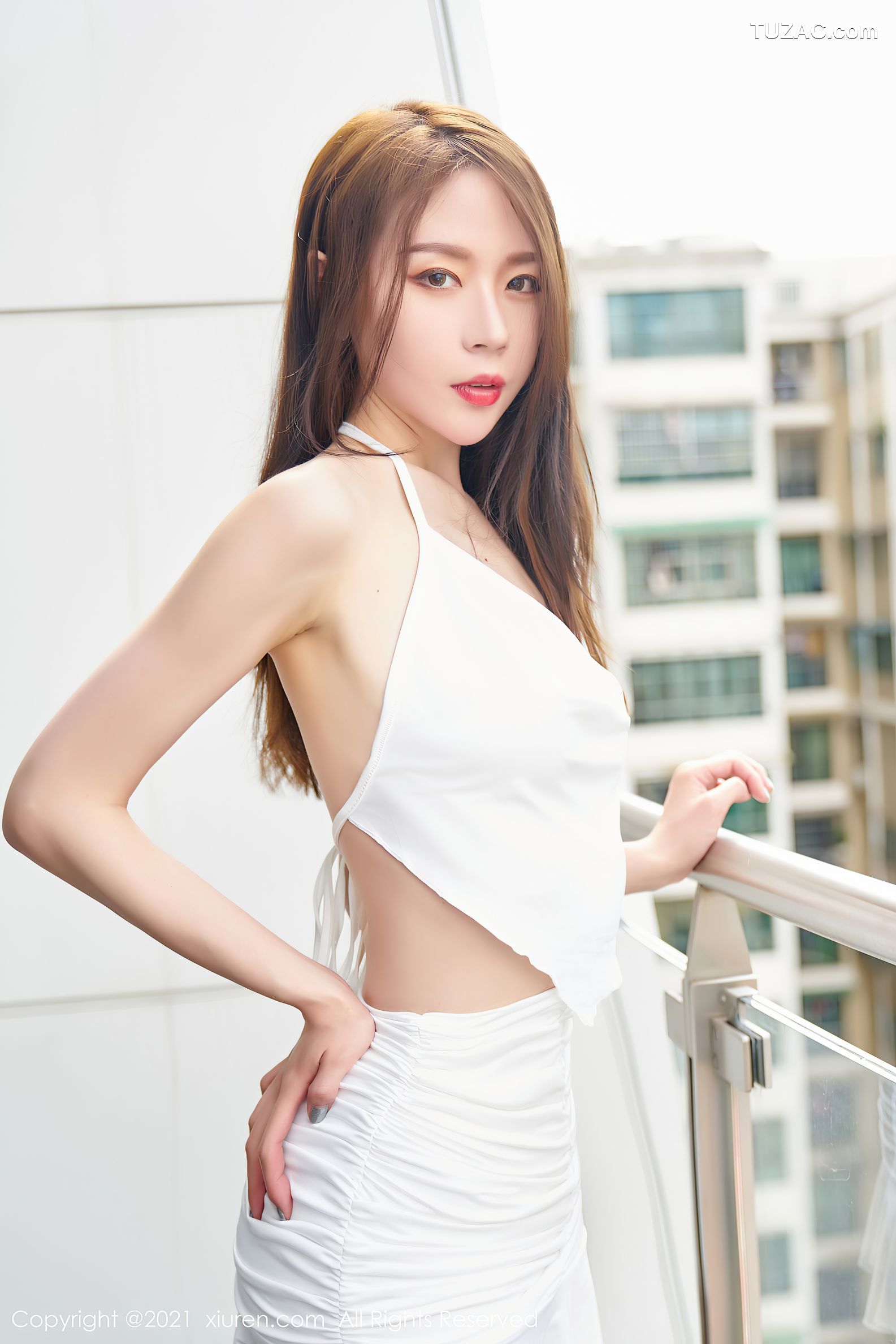 XiuRen秀人网-3470-梦心月-洁白服饰肉丝-2021.05.27