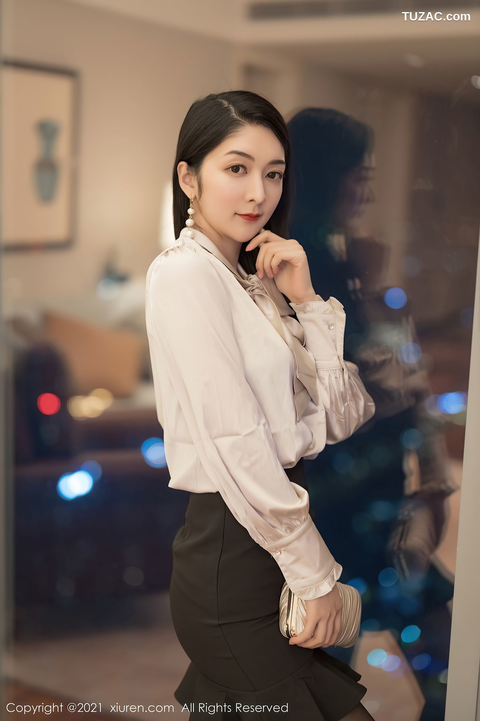 XiuRen秀人网-3488-Angela00-眼镜OL制服短裙超薄黑丝-2021.06.01