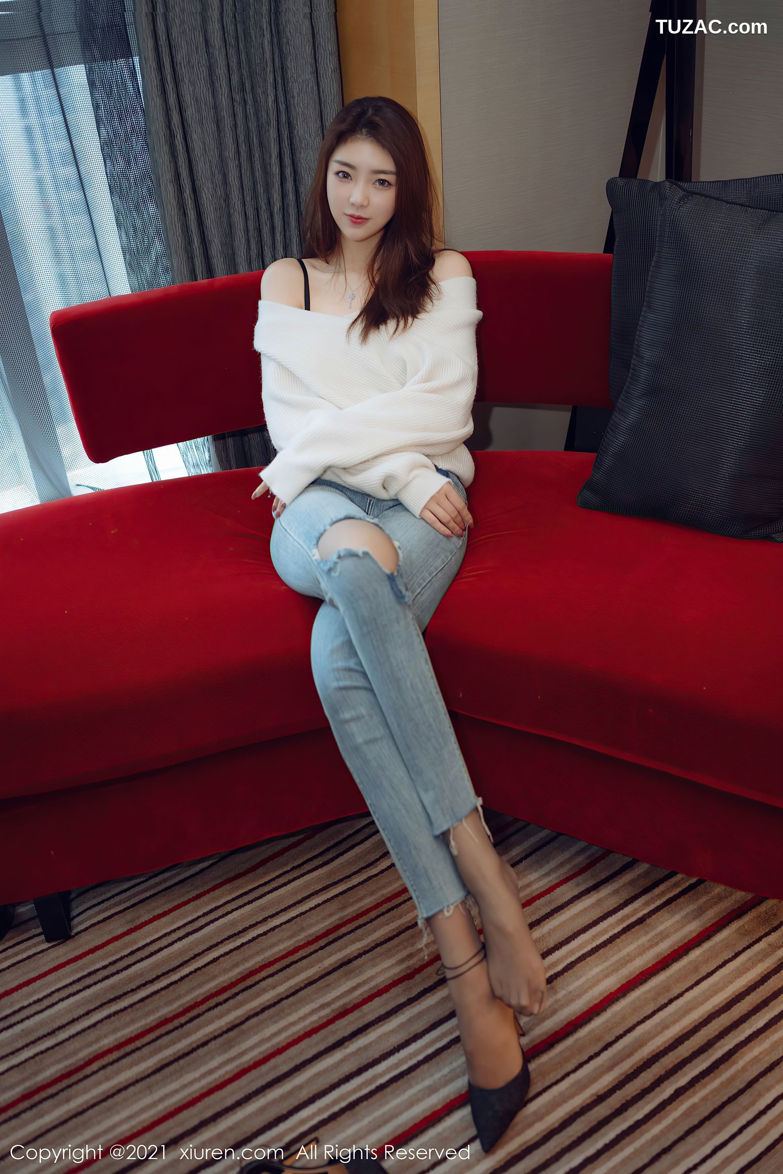 XiuRen秀人网-3493-可樂Vicky-紧身牛仔裤超薄黑丝-2021.06.02