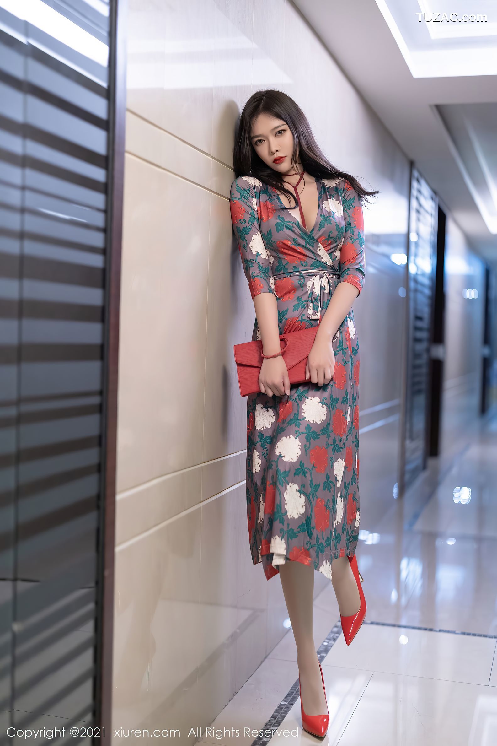 XiuRen秀人网-3562-娜比-红色情趣内衣肉丝-2021.06.21