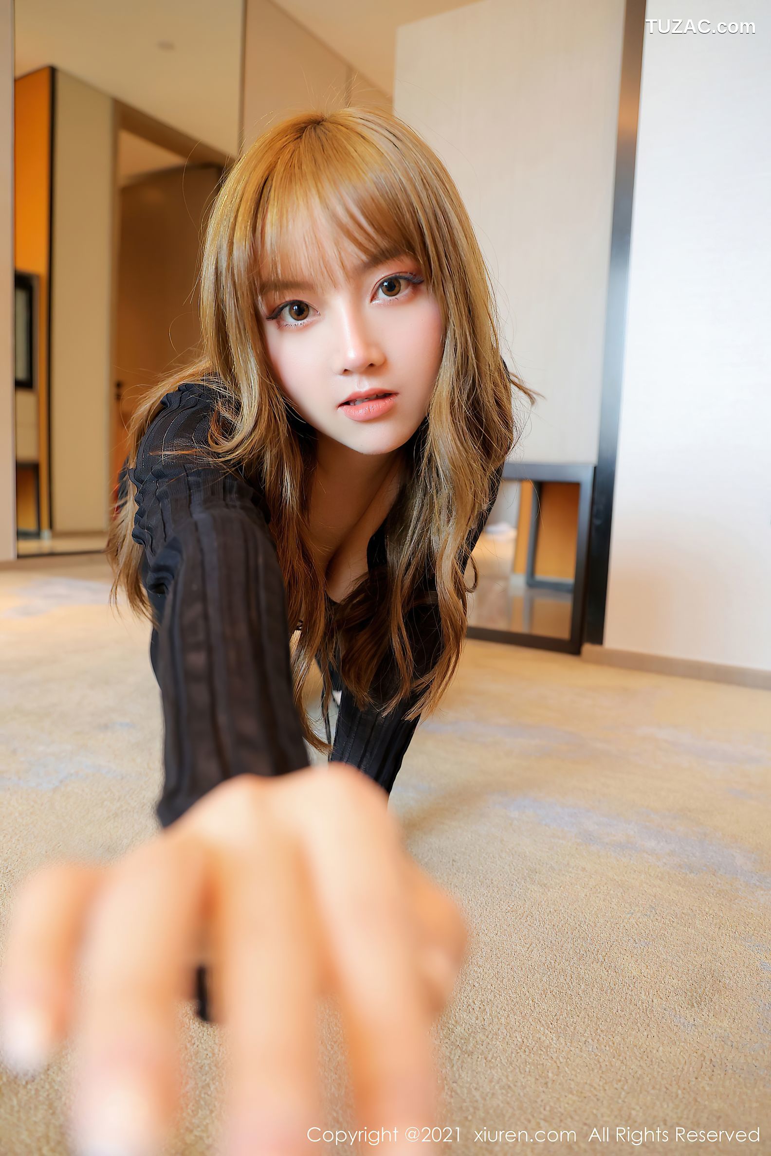 XiuRen秀人网-3596-豆瓣酱-魅惑黑色情趣服饰-2021.06.29