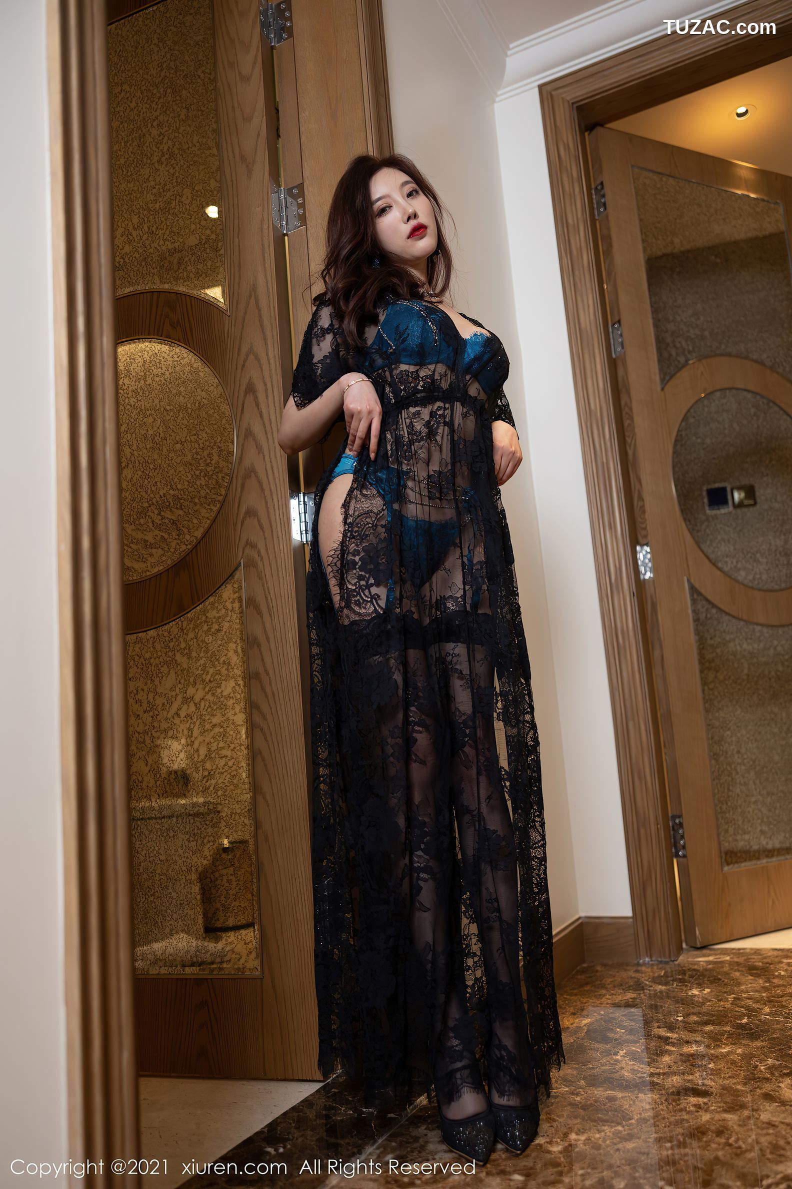 XiuRen秀人网-3632-杨晨晨Yome-性感内衣镂空蕾丝吊带袜-2021.07.06