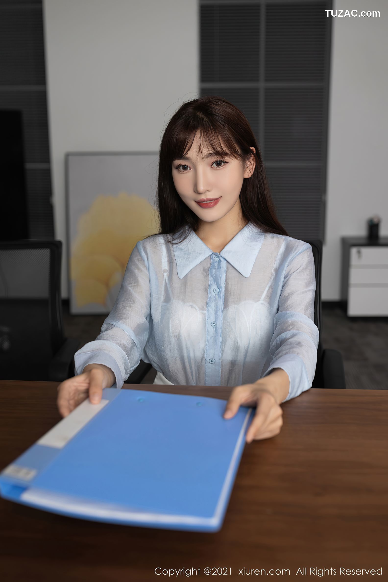 XiuRen秀人网-3644-陆萱萱-实习生剧情主题性感内衣丁字裤惹火-2021.07.08