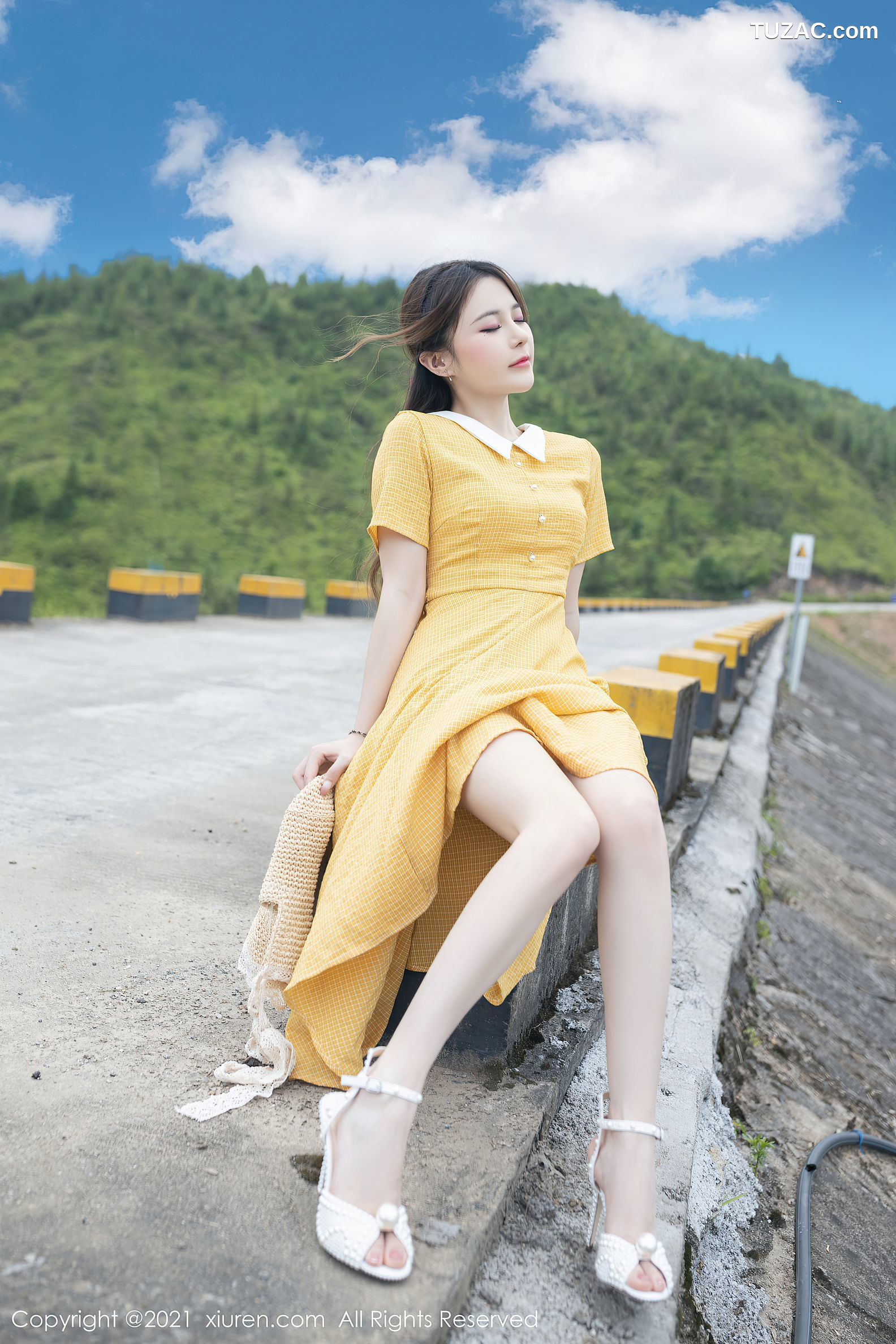 XiuRen秀人网-3648-鱼子酱Fish-一日女友主题居家-2021.07.09