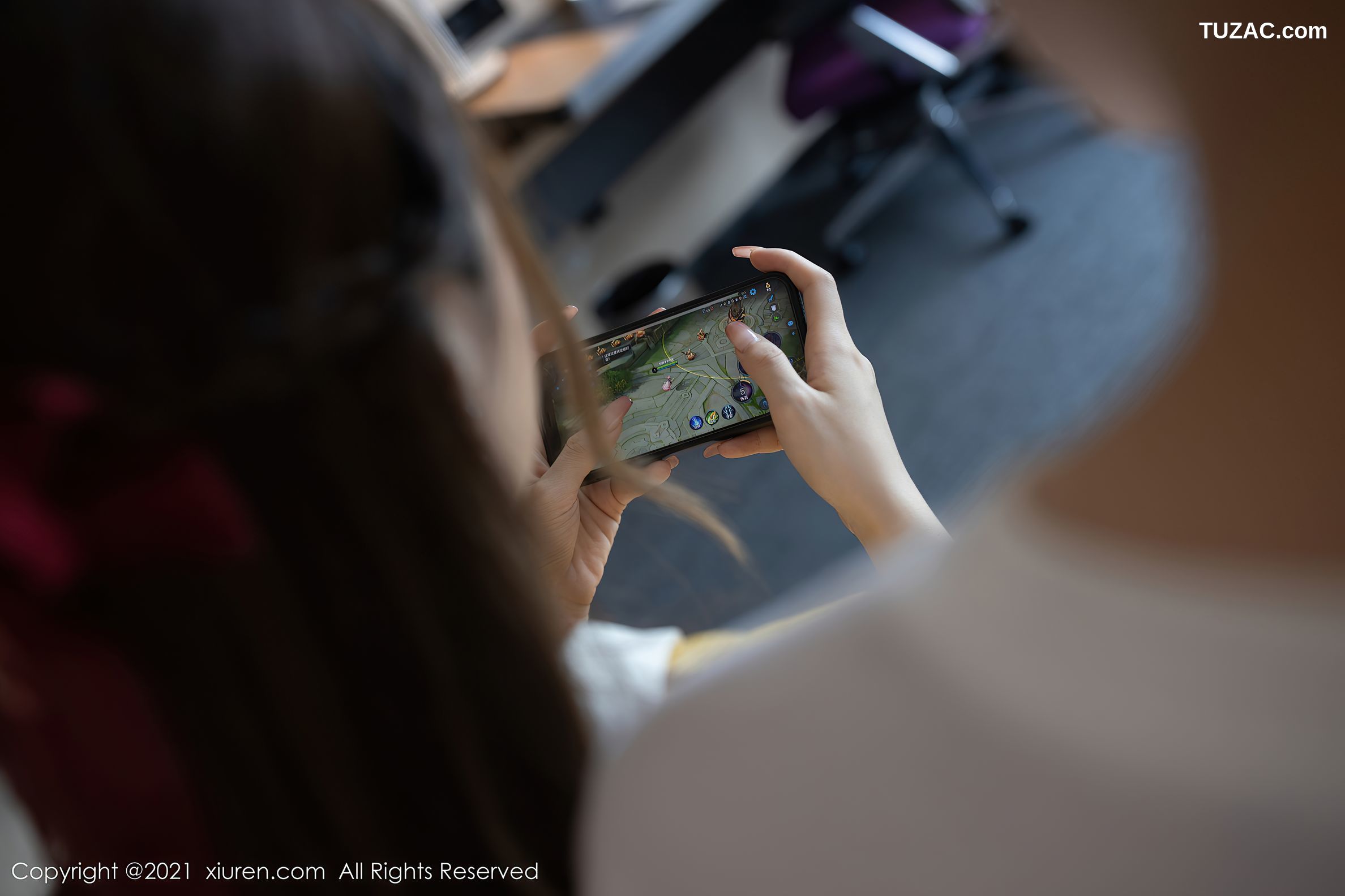 XiuRen秀人网-3648-鱼子酱Fish-一日女友主题居家-2021.07.09