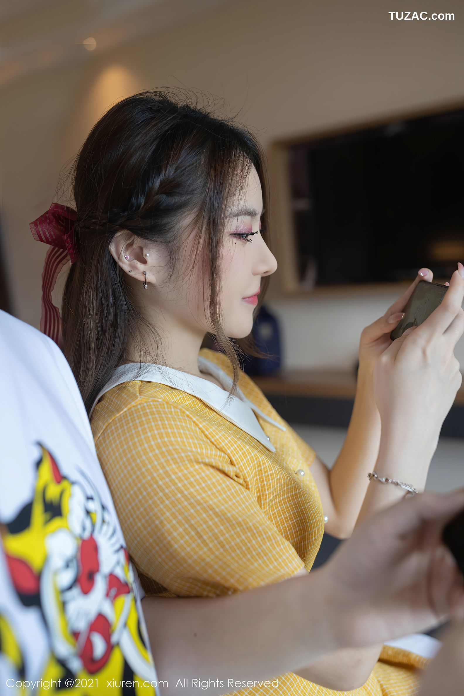 XiuRen秀人网-3648-鱼子酱Fish-一日女友主题居家-2021.07.09