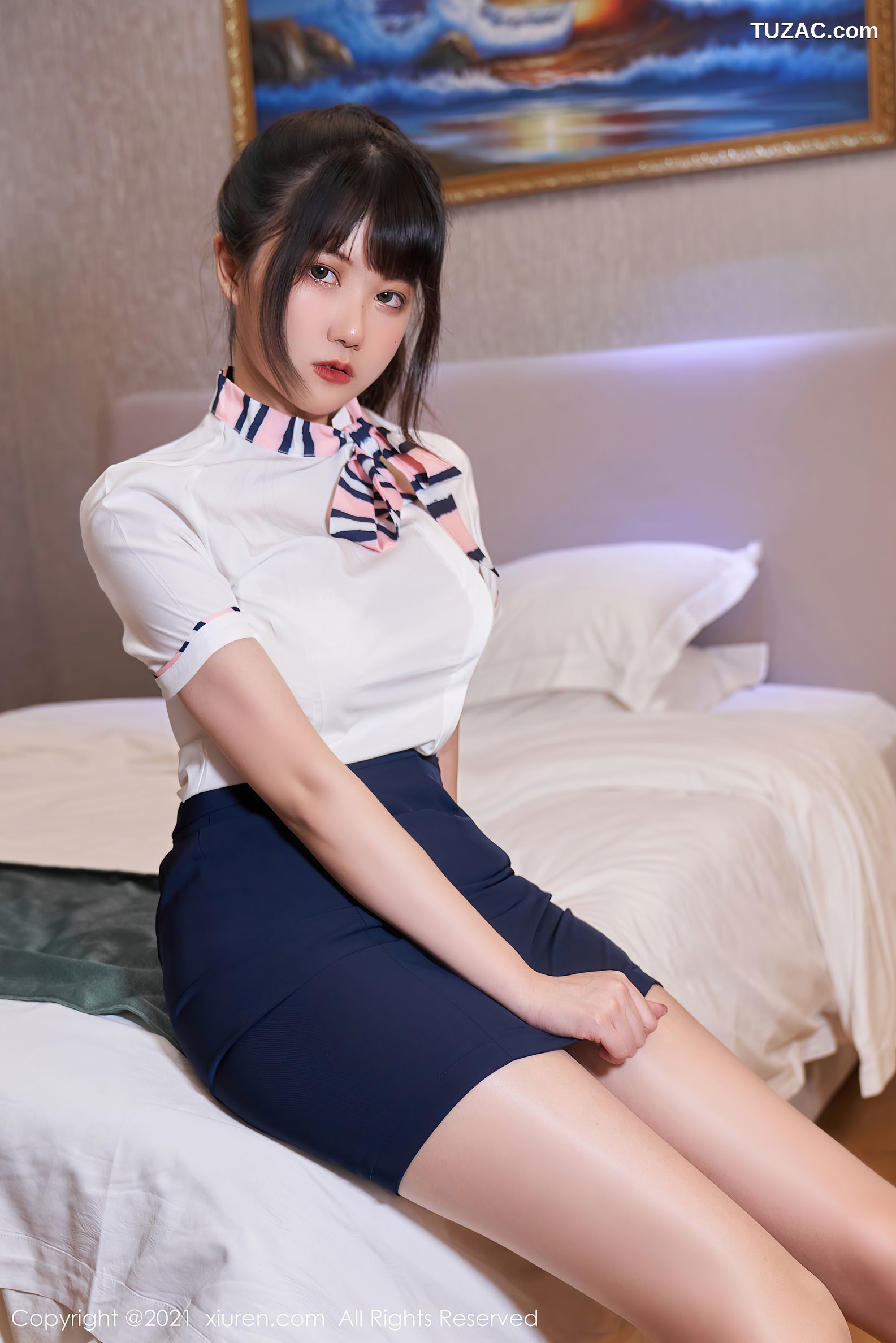 XiuRen秀人网-3667-夏可馨Amii-职业OL制服白色内衣-2021.07.14