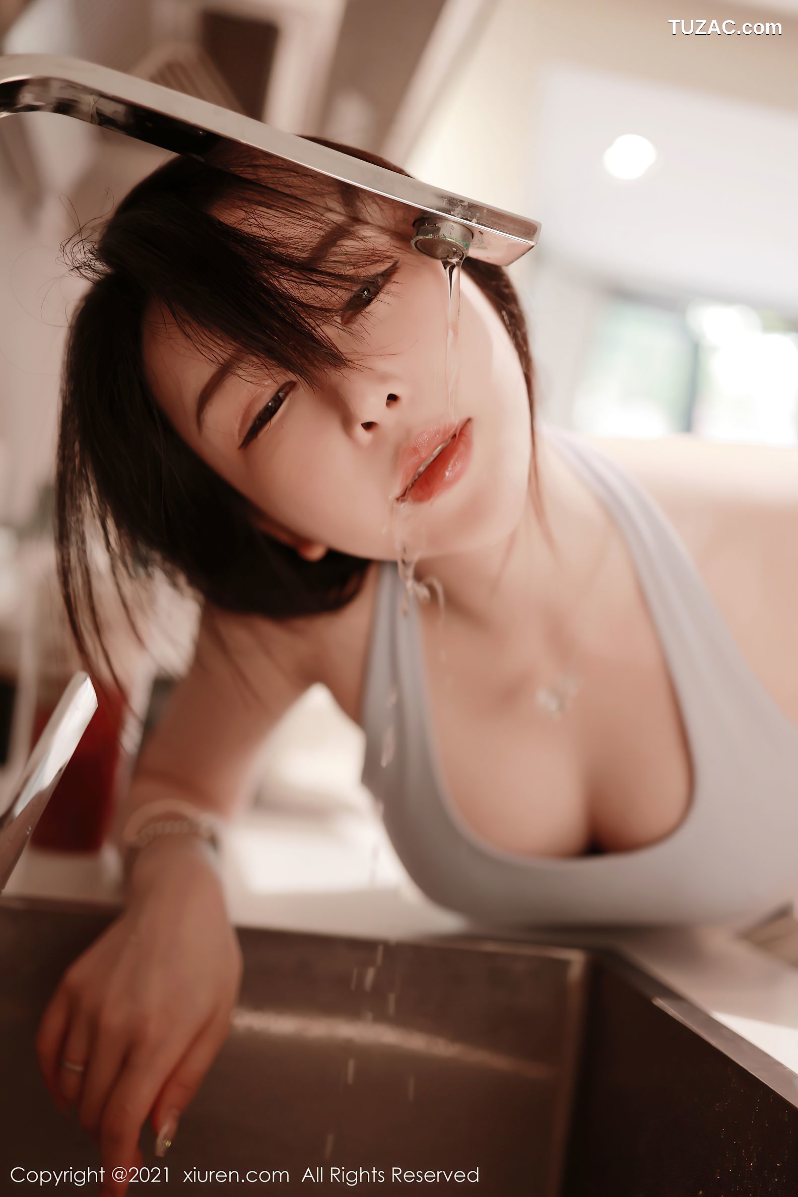 XiuRen秀人网-3706-玉兔miki-居家女友视觉主题性感运动内衣-2021.07.23