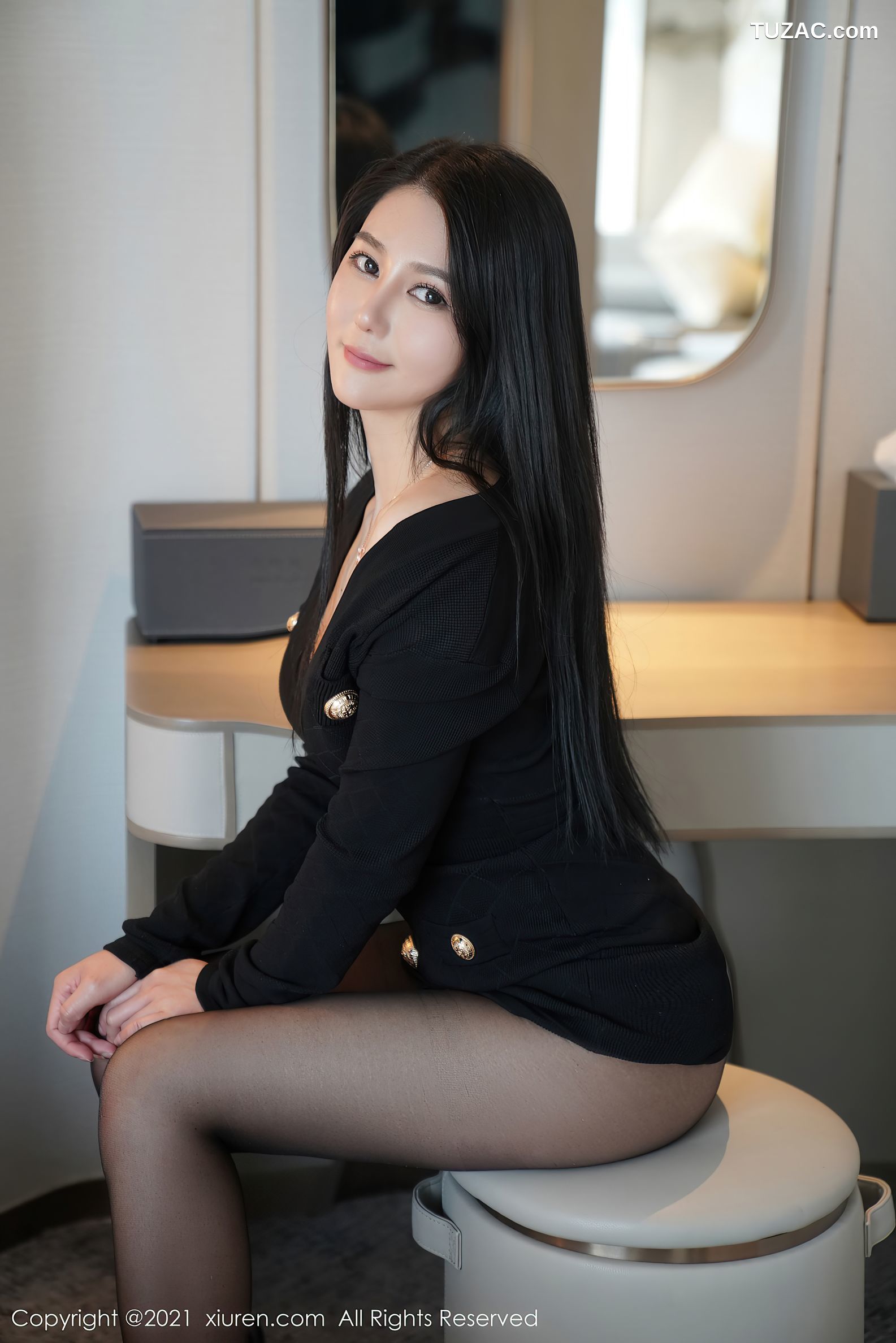 XiuRen秀人网-3769-Fairy如歌-黑色服饰超薄黑丝-2021.08.09