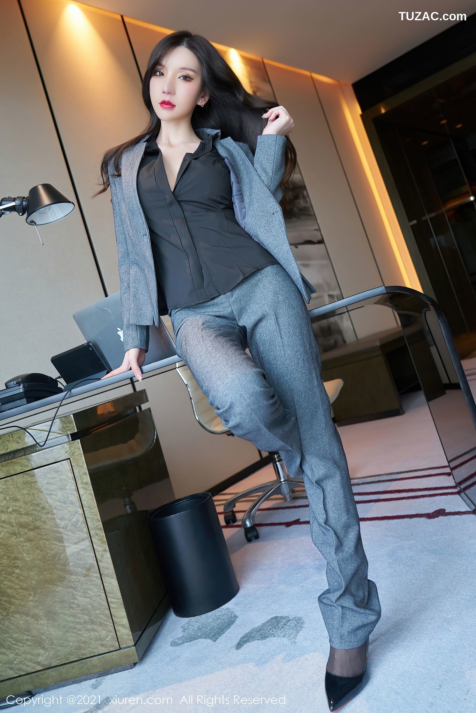 XiuRen秀人网-3773-周于希Sandy-经理职业装主题蕾丝情趣内衣-2021.08.09