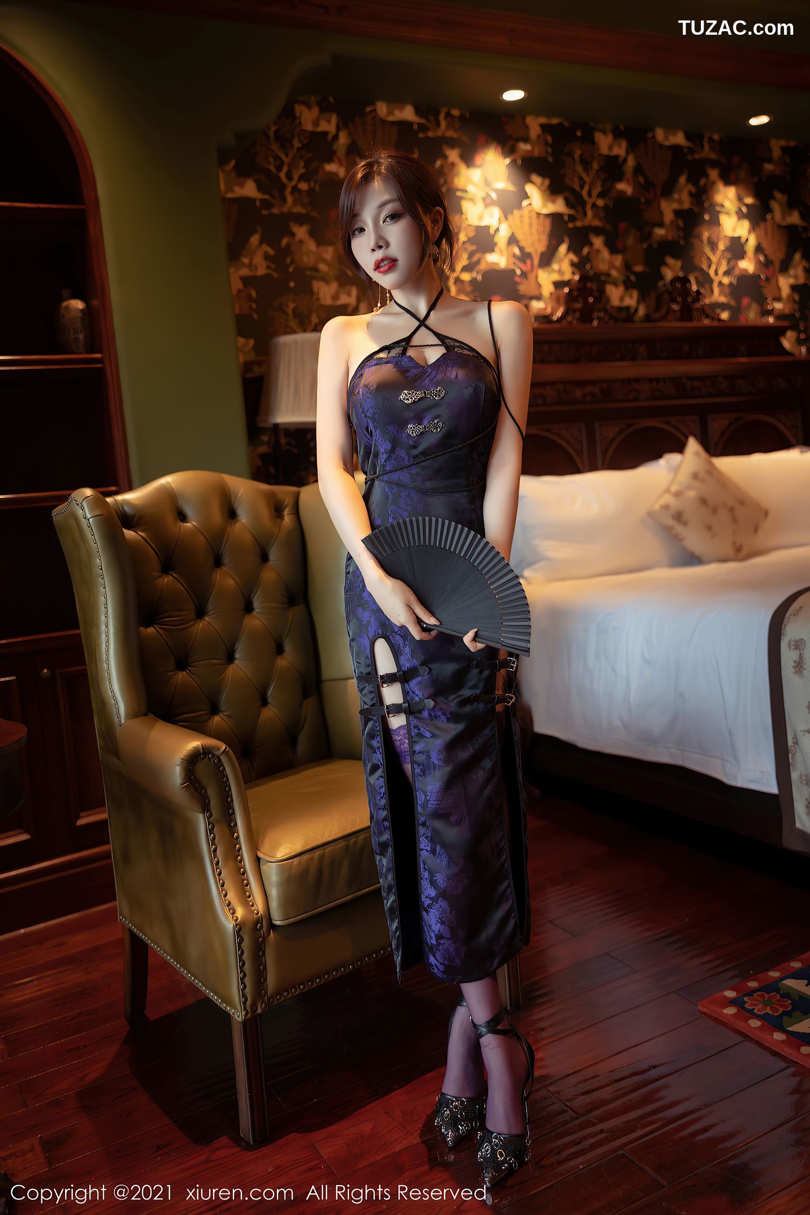 XiuRen秀人网-3794-芝芝Booty-紫色古典旗袍薄透内裤-2021.08.12