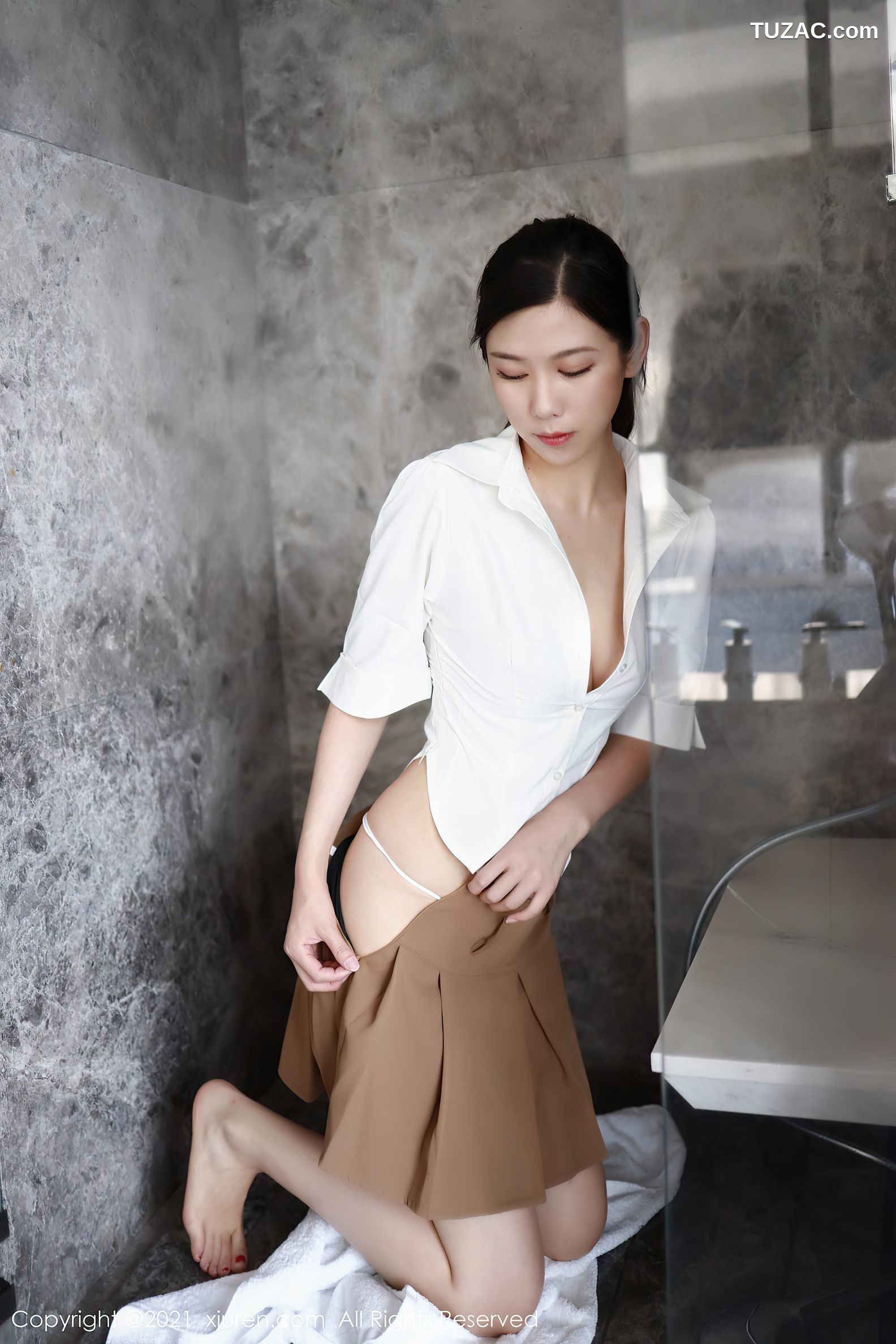 XiuRen秀人网-3856-李雅柔182CM-洁白衬衫主题浴室-2021.08.26