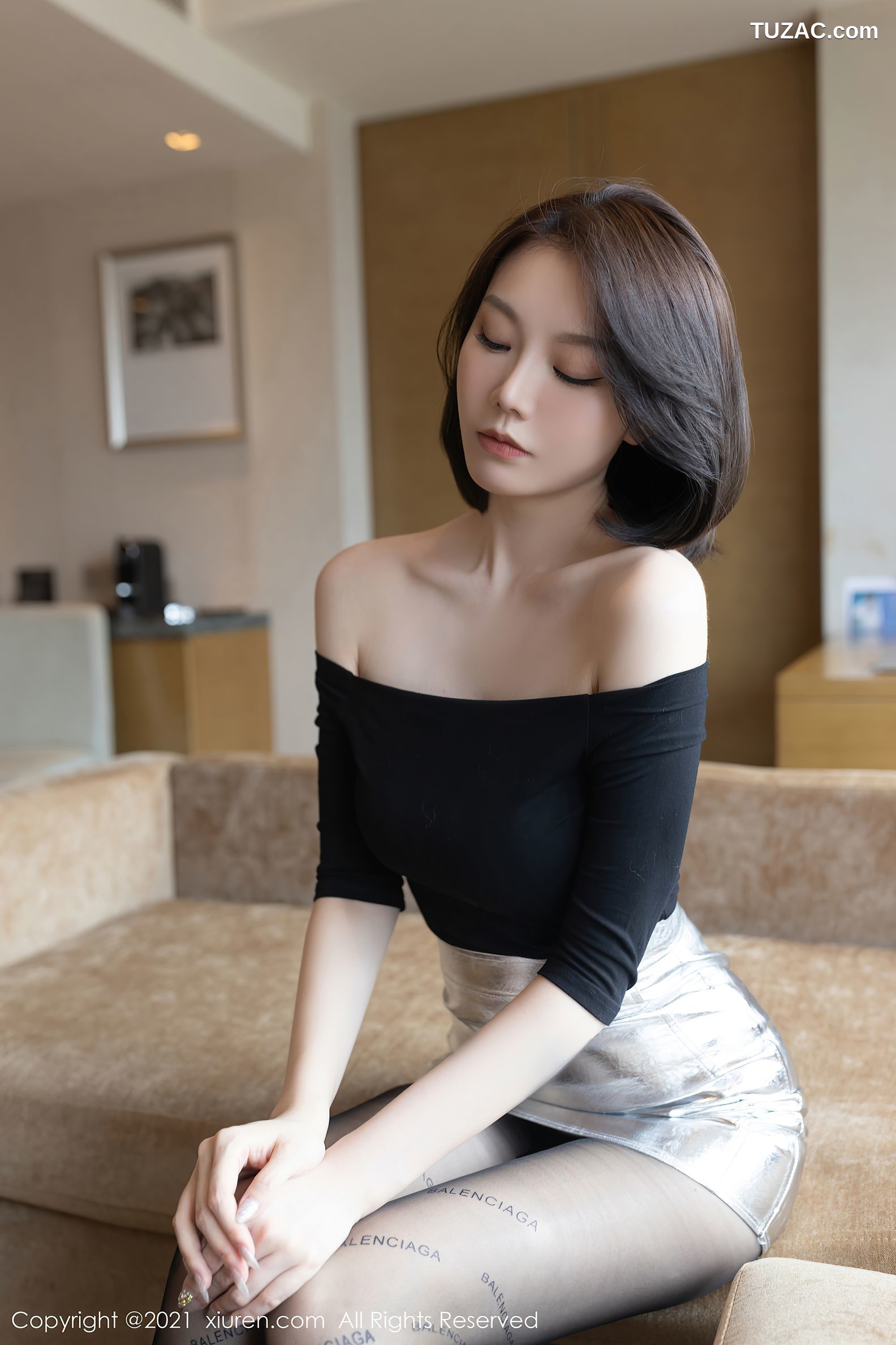 XiuRen秀人网-3871-安然Maleah-人妻主题超薄黑丝裤袜-2021.08.30