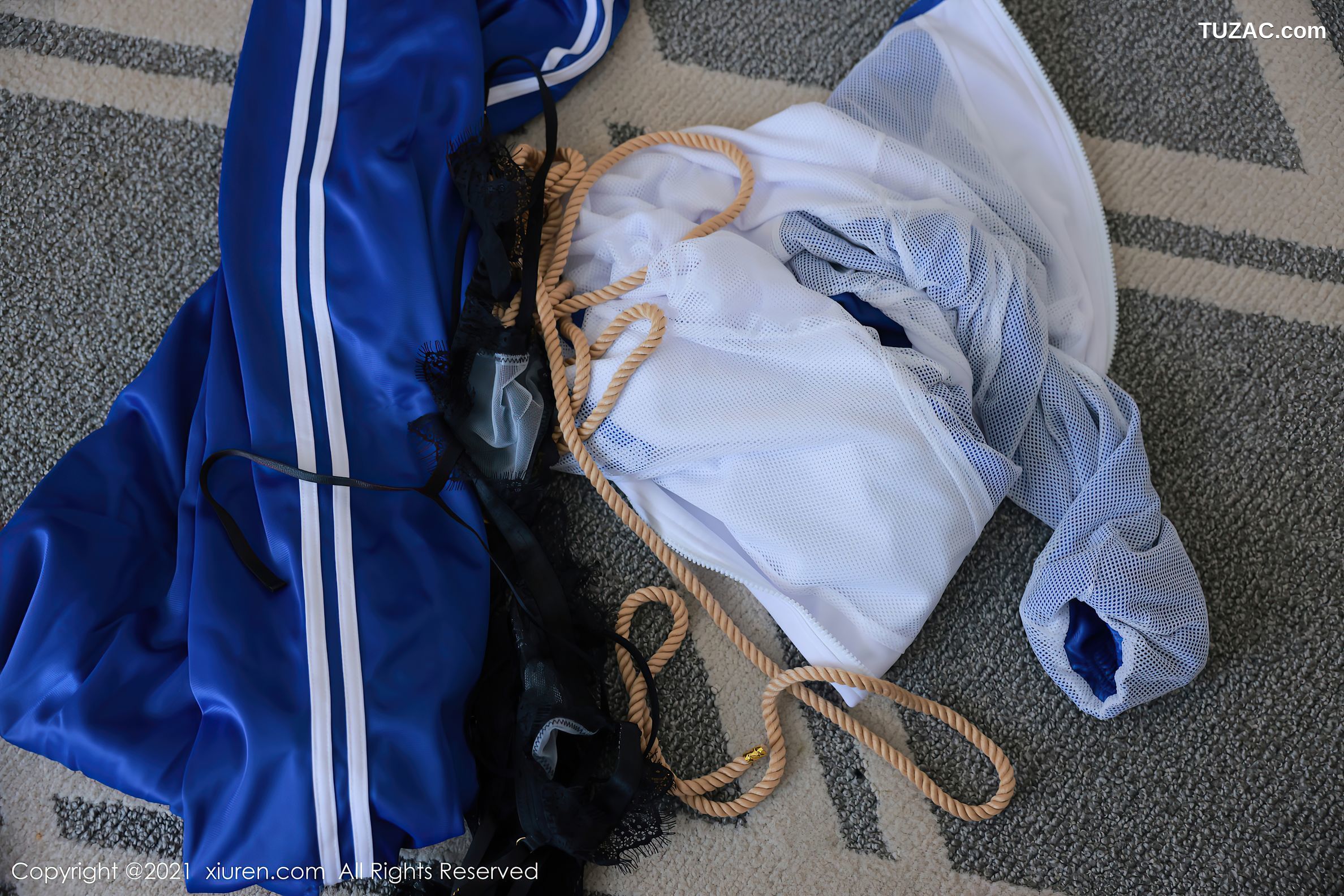 XiuRen秀人网-3875-明日花桃桃-蓝色校服主题蕾丝内衣情趣捆绑-2021.08.31