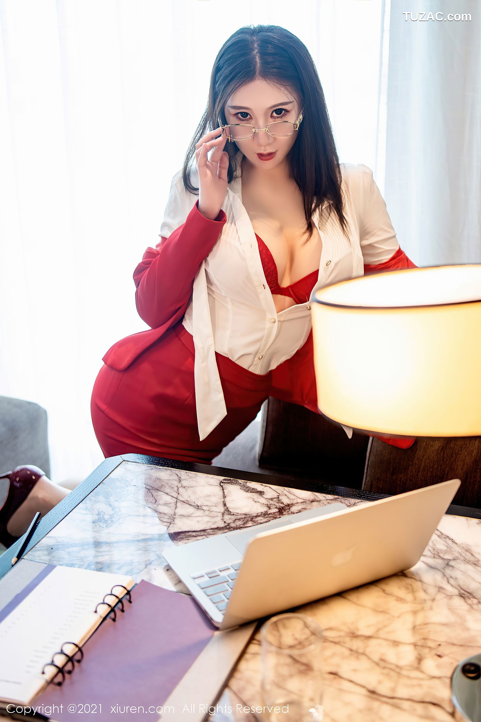 XiuRen秀人网-3954-顾乔楠Cora-红色秘书制服主题-2021.09.16