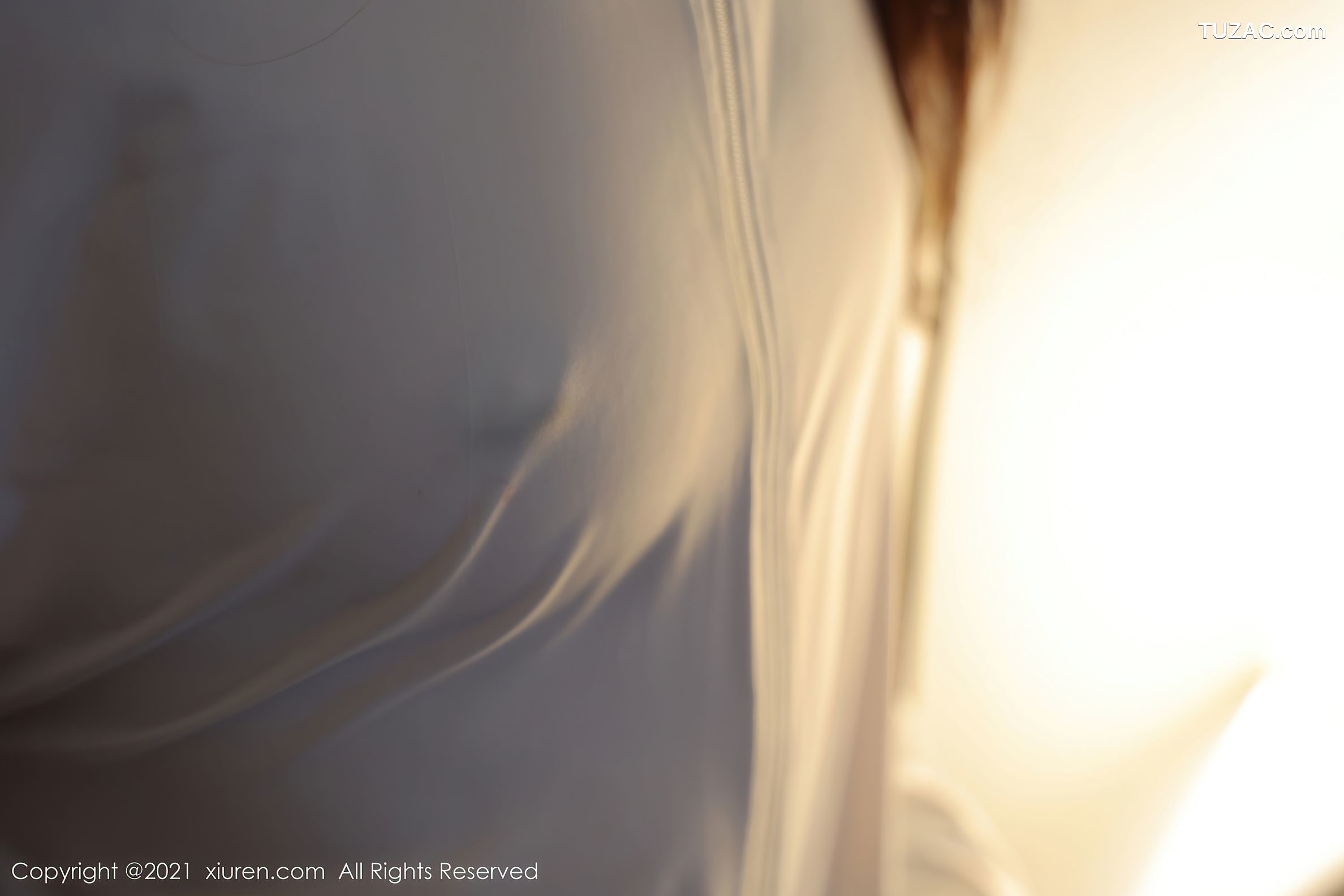 XiuRen秀人网-3956-蓝莓FY-牛仔裤超薄黑丝丁字裤-2021.09.16