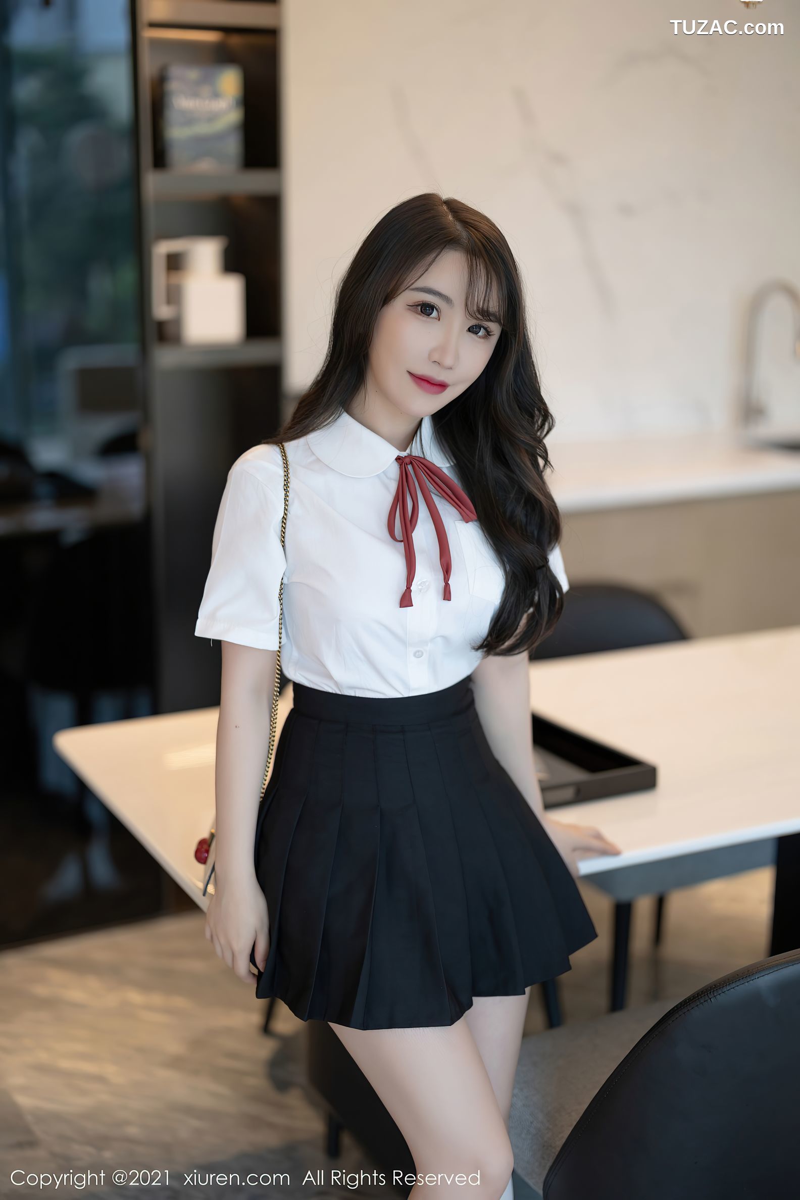 XiuRen秀人网-3960-Cherry绯月樱-深圳旅拍JK制服性感内衣-2021.09.16