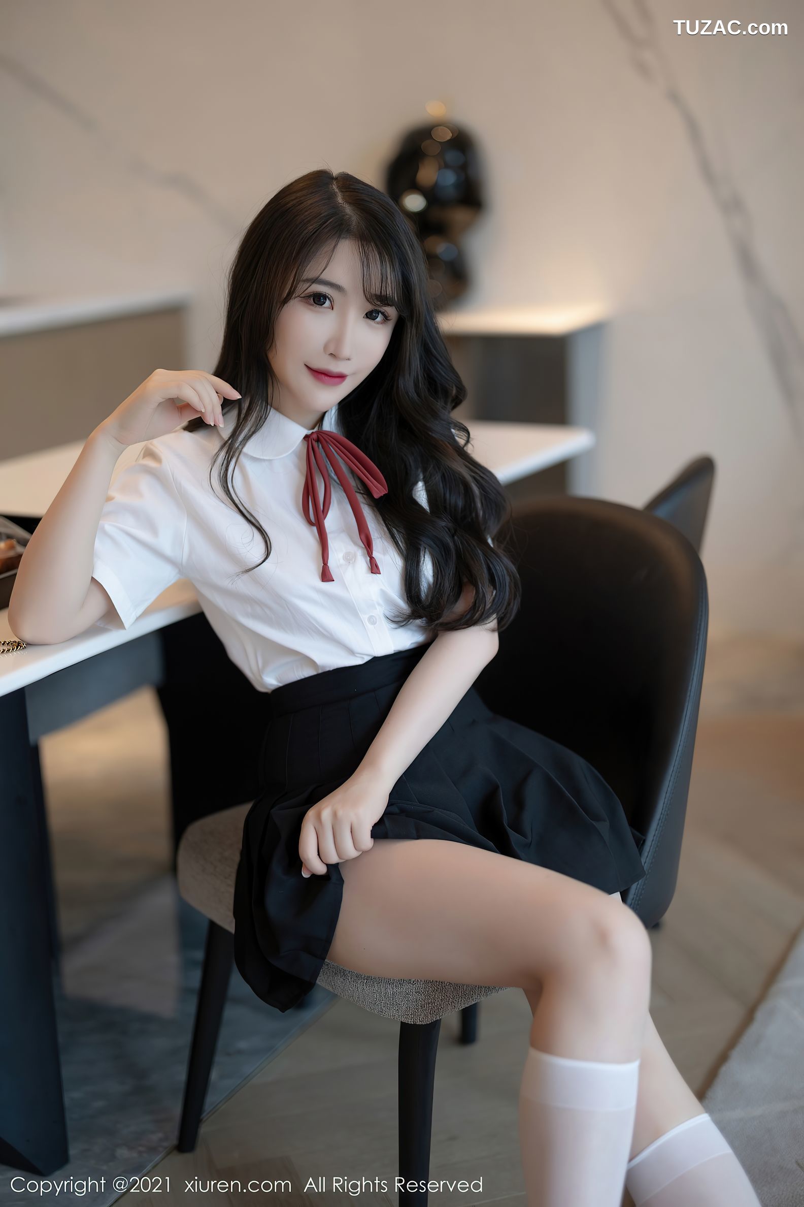 XiuRen秀人网-3960-Cherry绯月樱-深圳旅拍JK制服性感内衣-2021.09.16