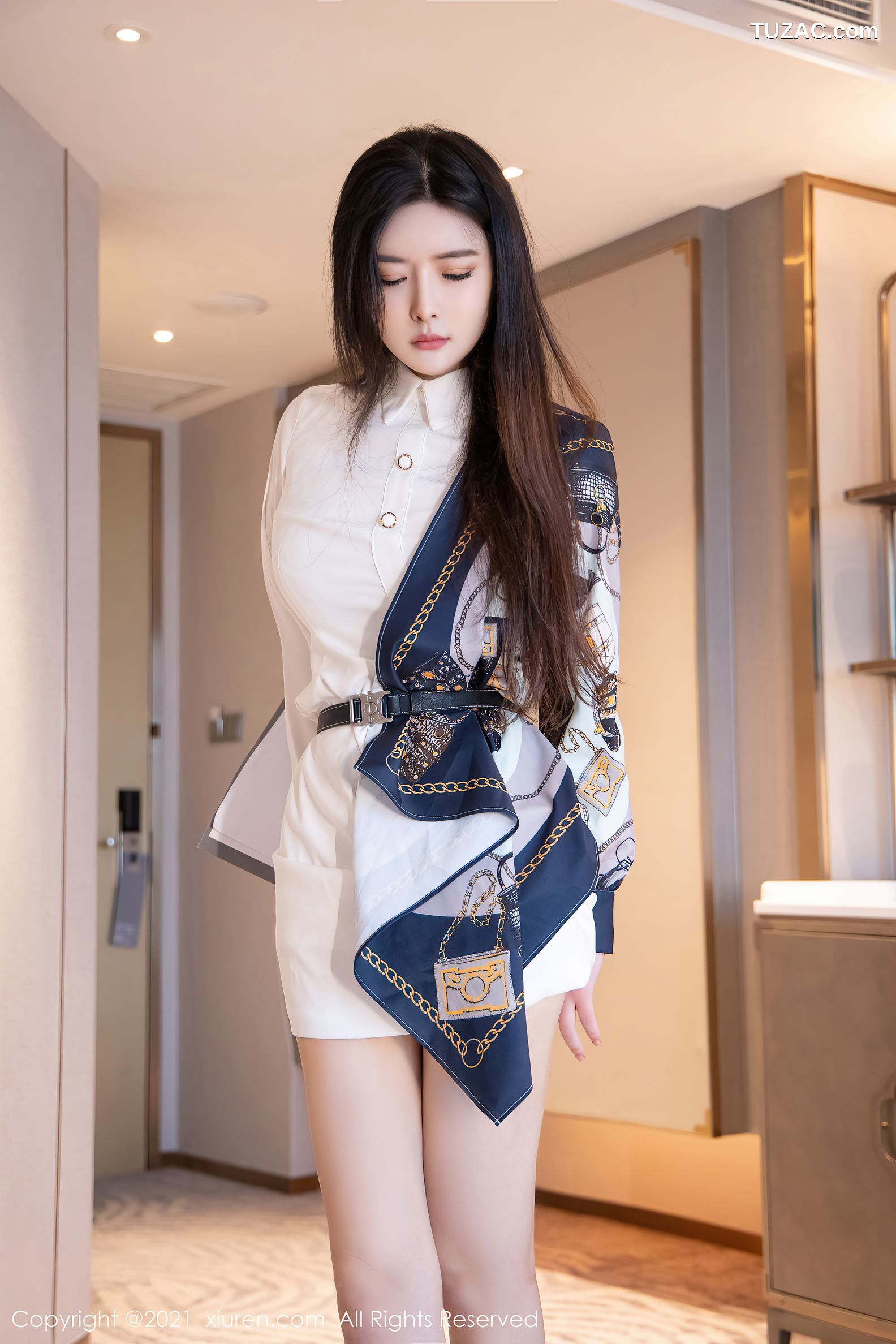 XiuRen秀人网-3975-白露小猪-镂空连体内衣-2021.09.22