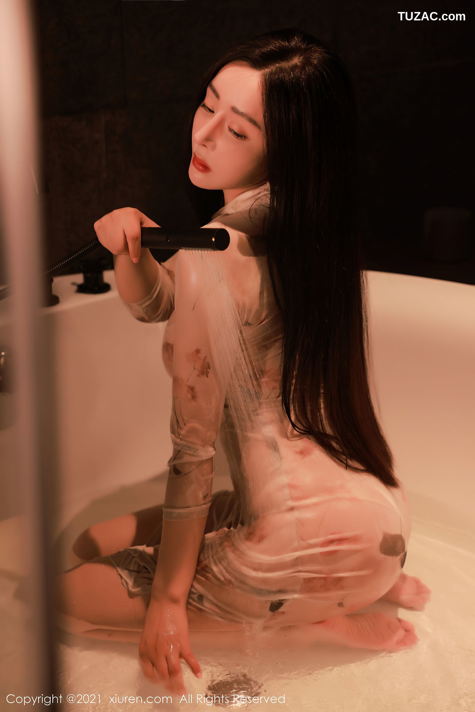 XiuRen秀人网-4002-允爾-高薪招兼职剧情主题诱人视觉盛宴-2021.09.27