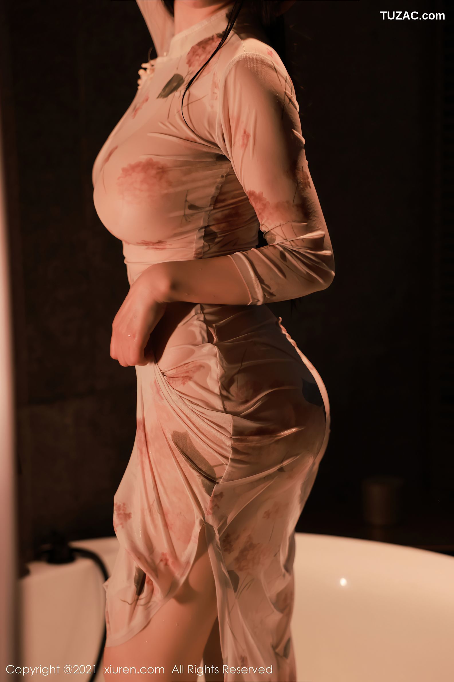 XiuRen秀人网-4002-允爾-高薪招兼职剧情主题诱人视觉盛宴-2021.09.27