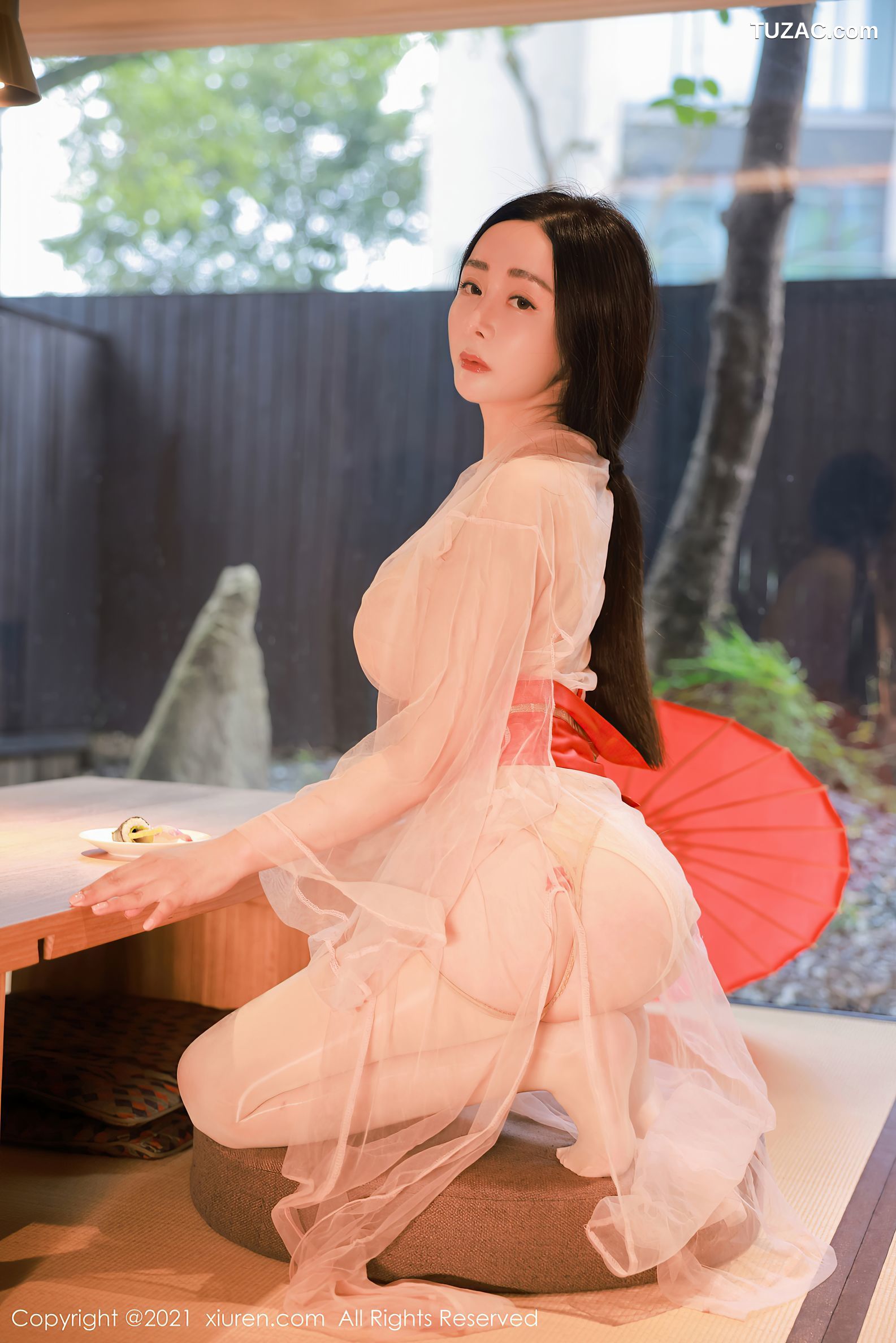 XiuRen秀人网-4002-允爾-高薪招兼职剧情主题诱人视觉盛宴-2021.09.27