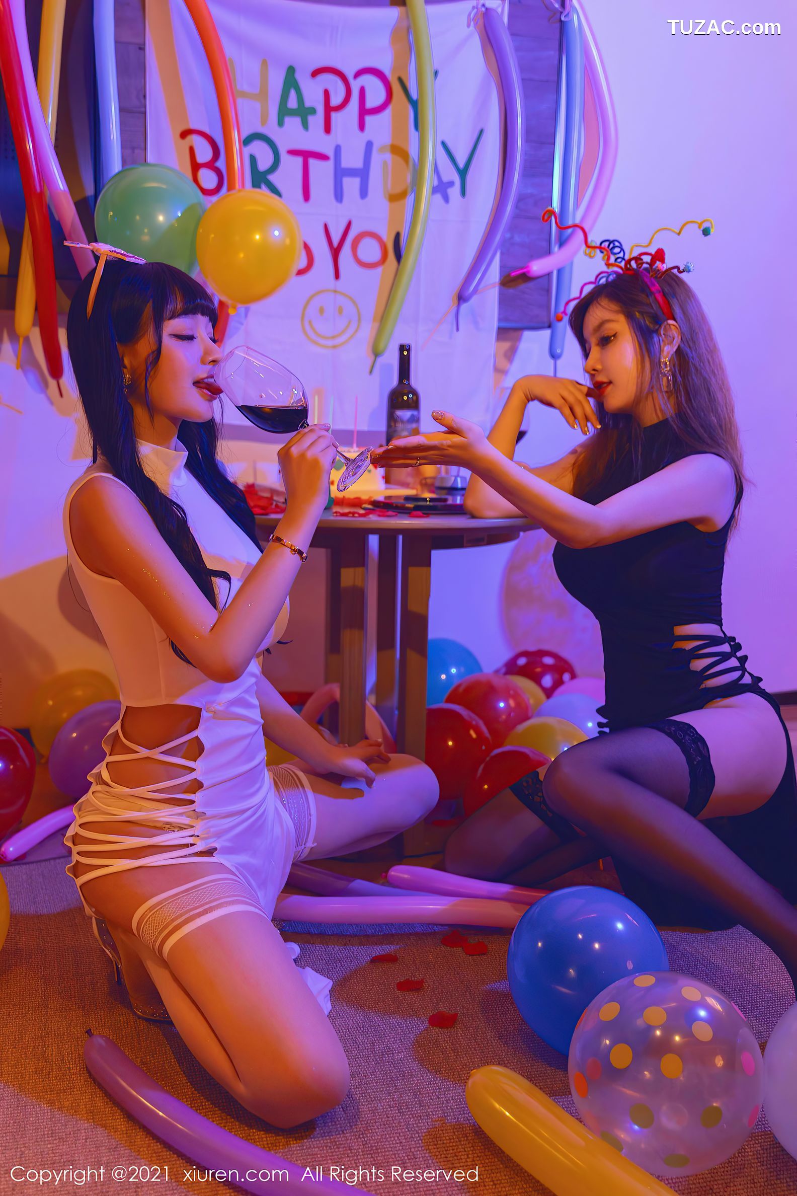 XiuRen秀人网-4025-王雨纯-朱可儿-生日party主题暗色灯光下-2021.09.30