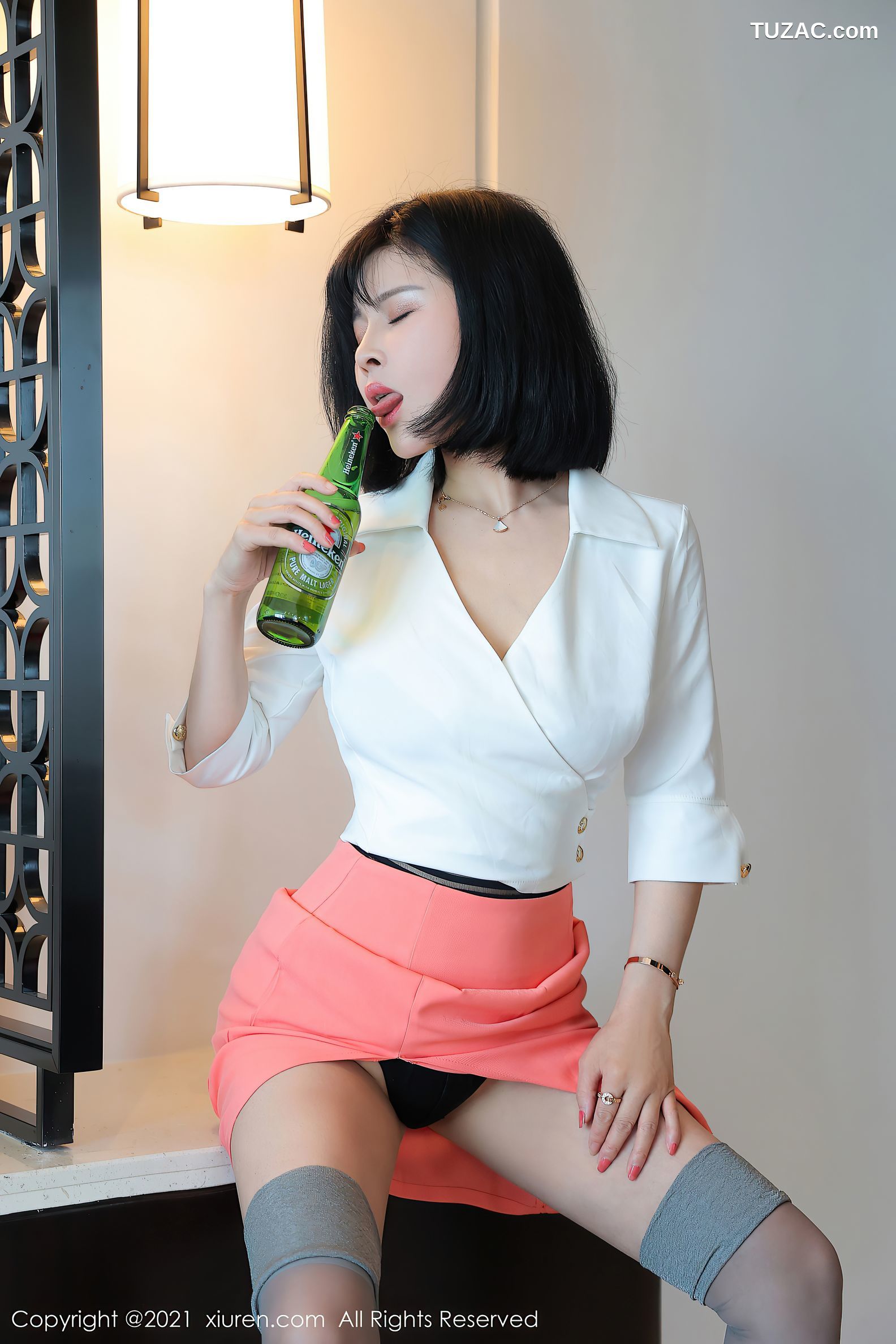 XiuRen秀人网-4047-乖乖小野喵-沈欢欣-性感姐妹花情趣服饰-2021.10.12