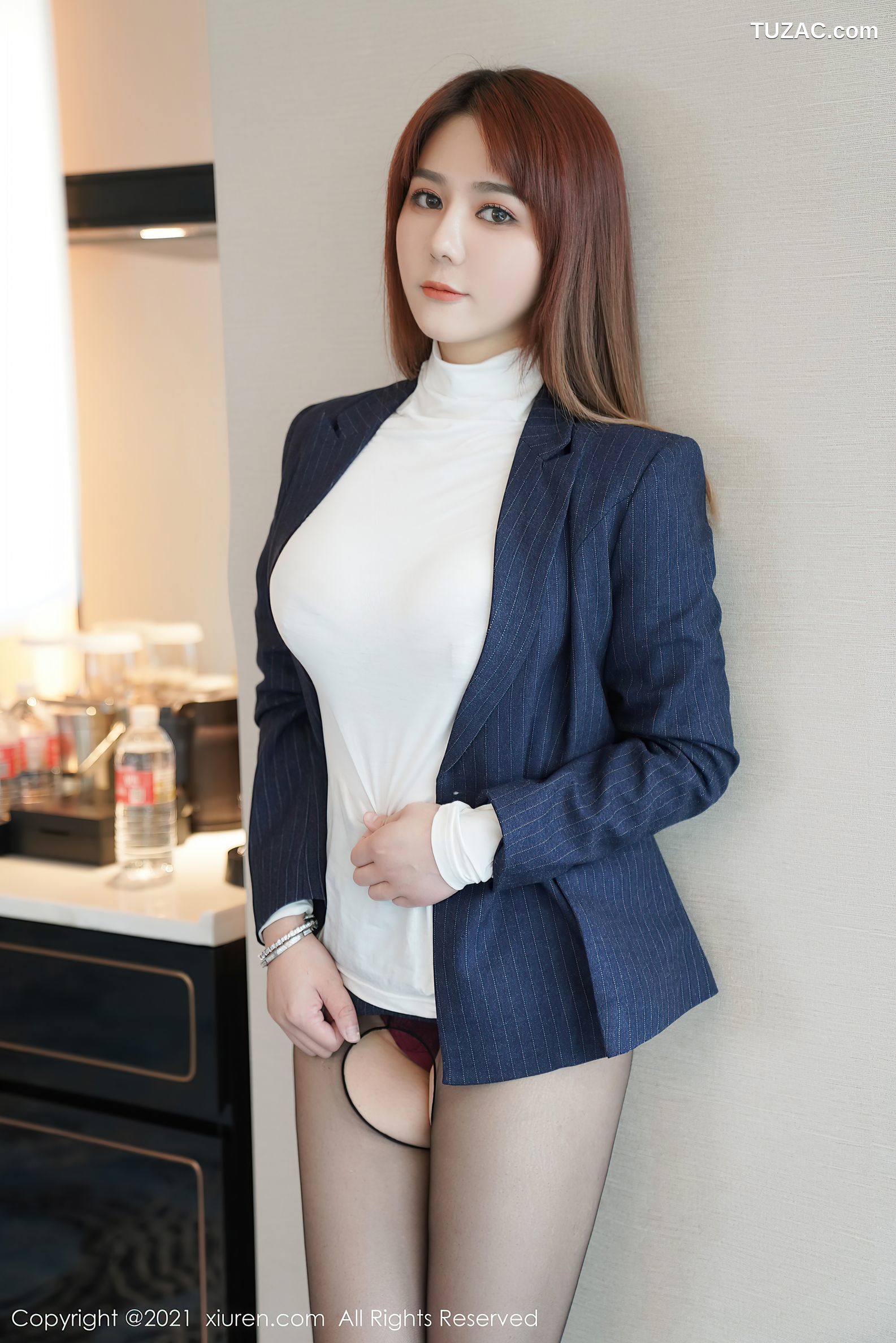 XiuRen秀人网-4064-Fairy如歌-真空白T黑丝-2021.10.14