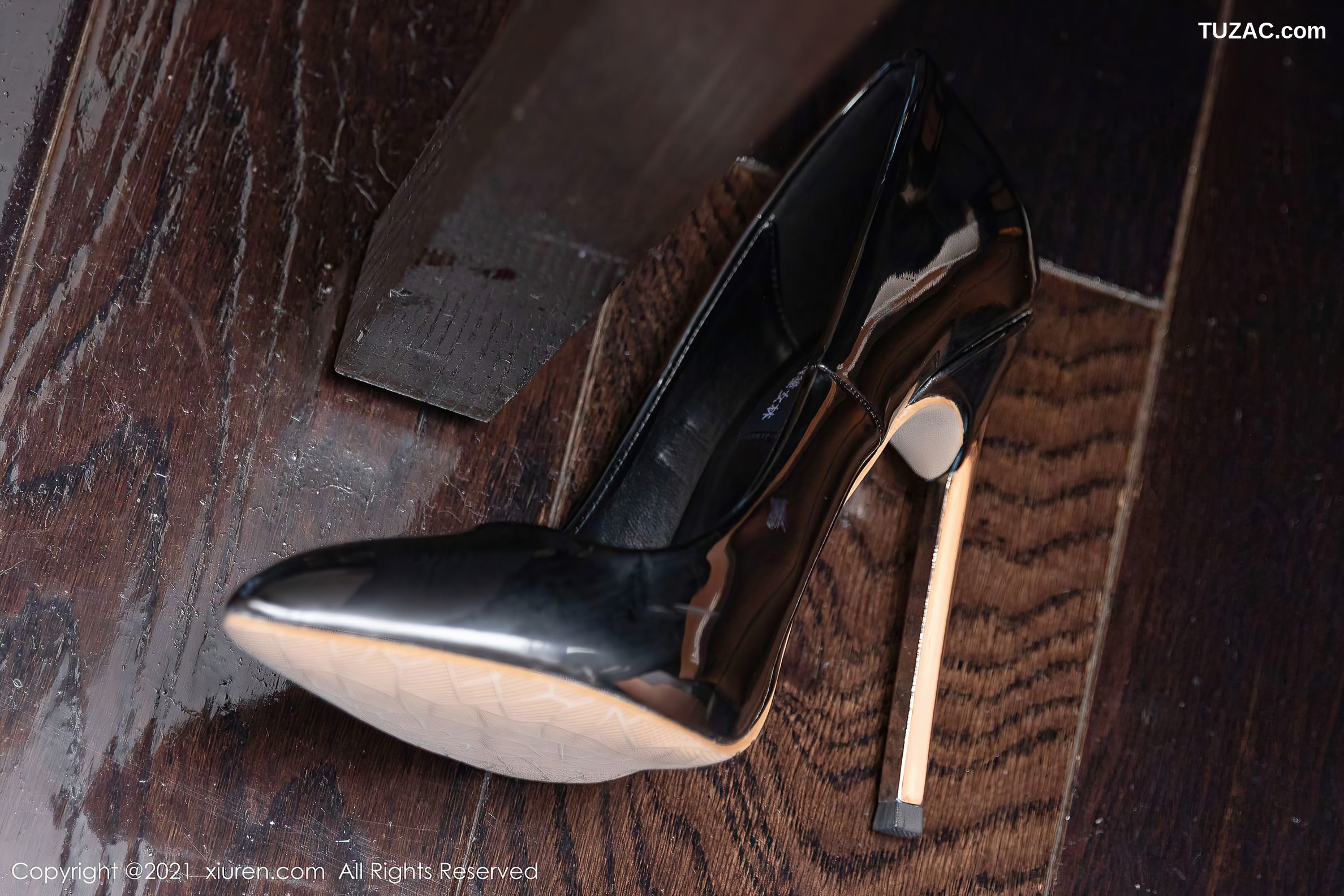 XiuRen秀人网-4072-允爾-教师主题性感内衣-2021.10.15