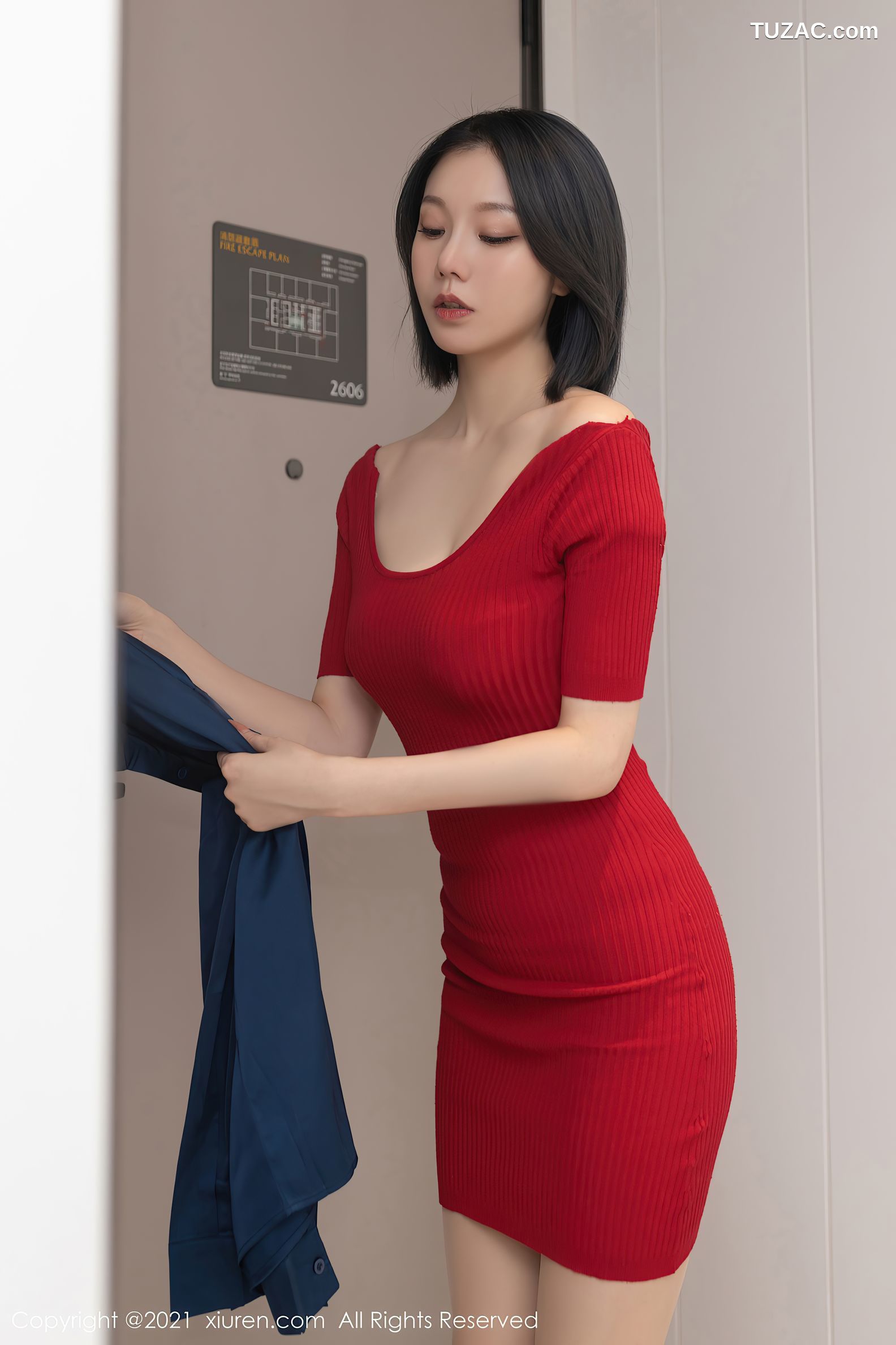 XiuRen秀人网-4077-安然Maleah-重庆旅拍人妻主题性感内衣-2021.10.18