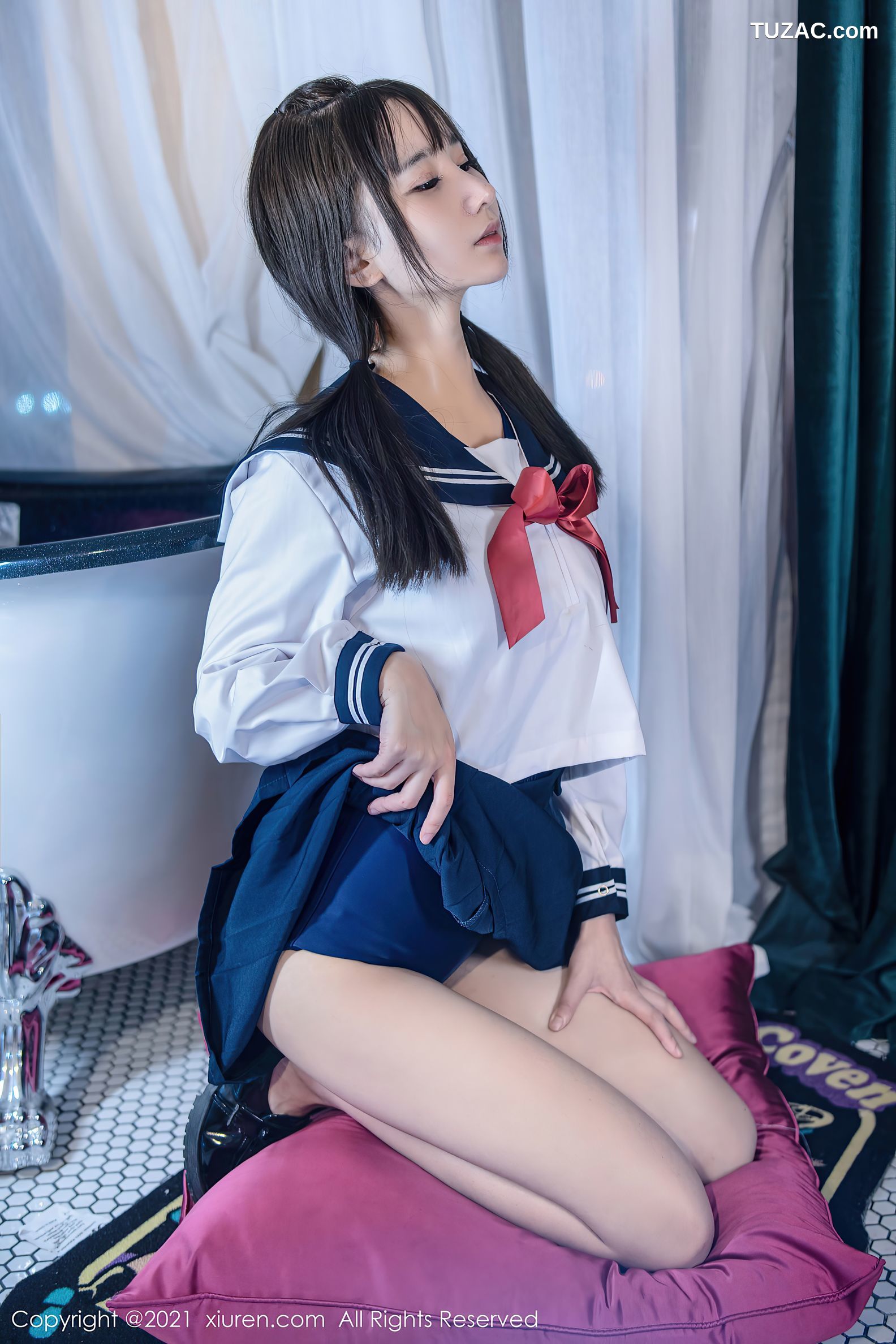 XiuRen秀人网-4108-小果冻儿-JK制服高叉连体衣牛奶湿身-2021.10.25