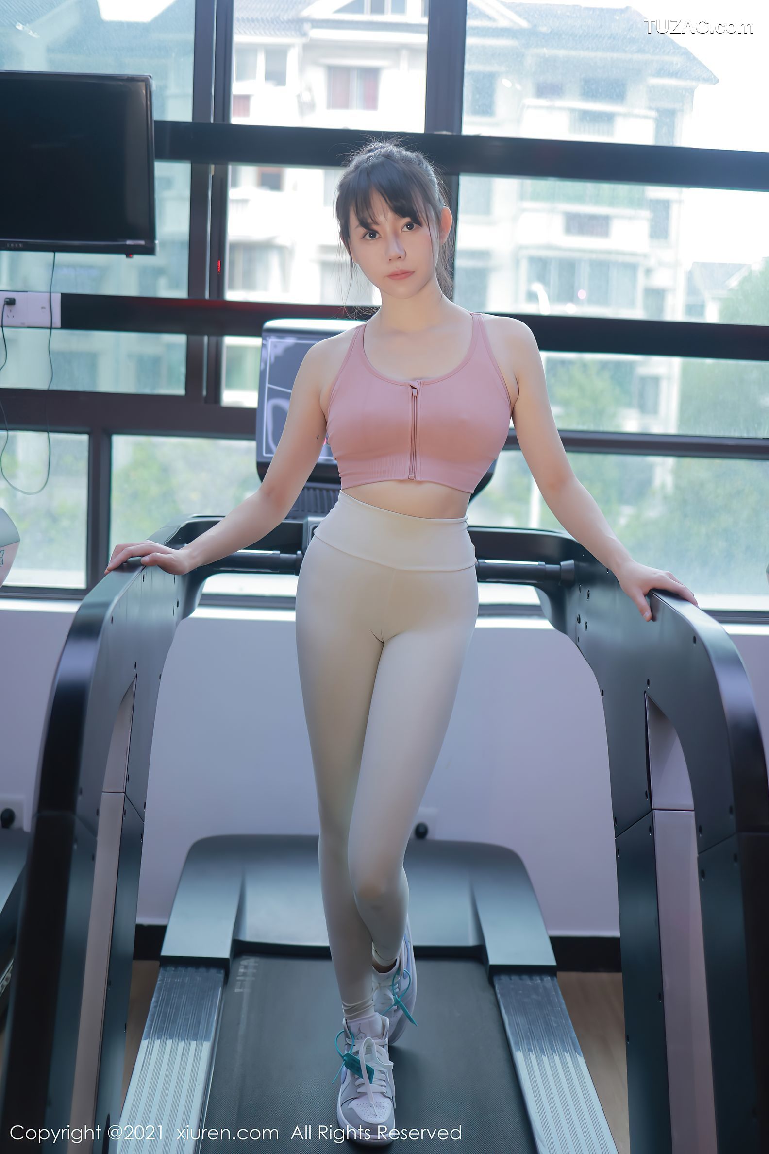 XiuRen秀人网-4137-韩希蕾-健身房性感运动内衣紧身-2021.10.29