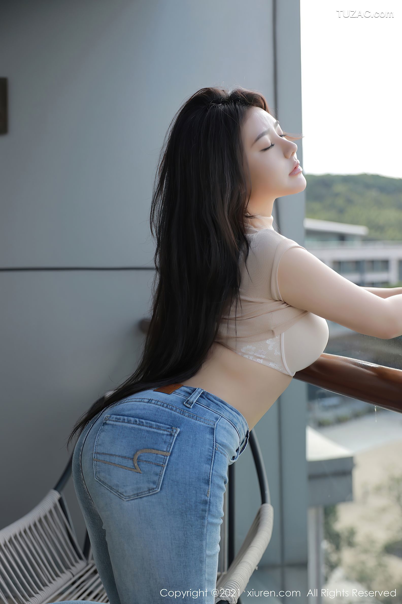 XiuRen秀人网-4172-玛鲁娜Manuela-紧身牛仔裤-2021.11.05