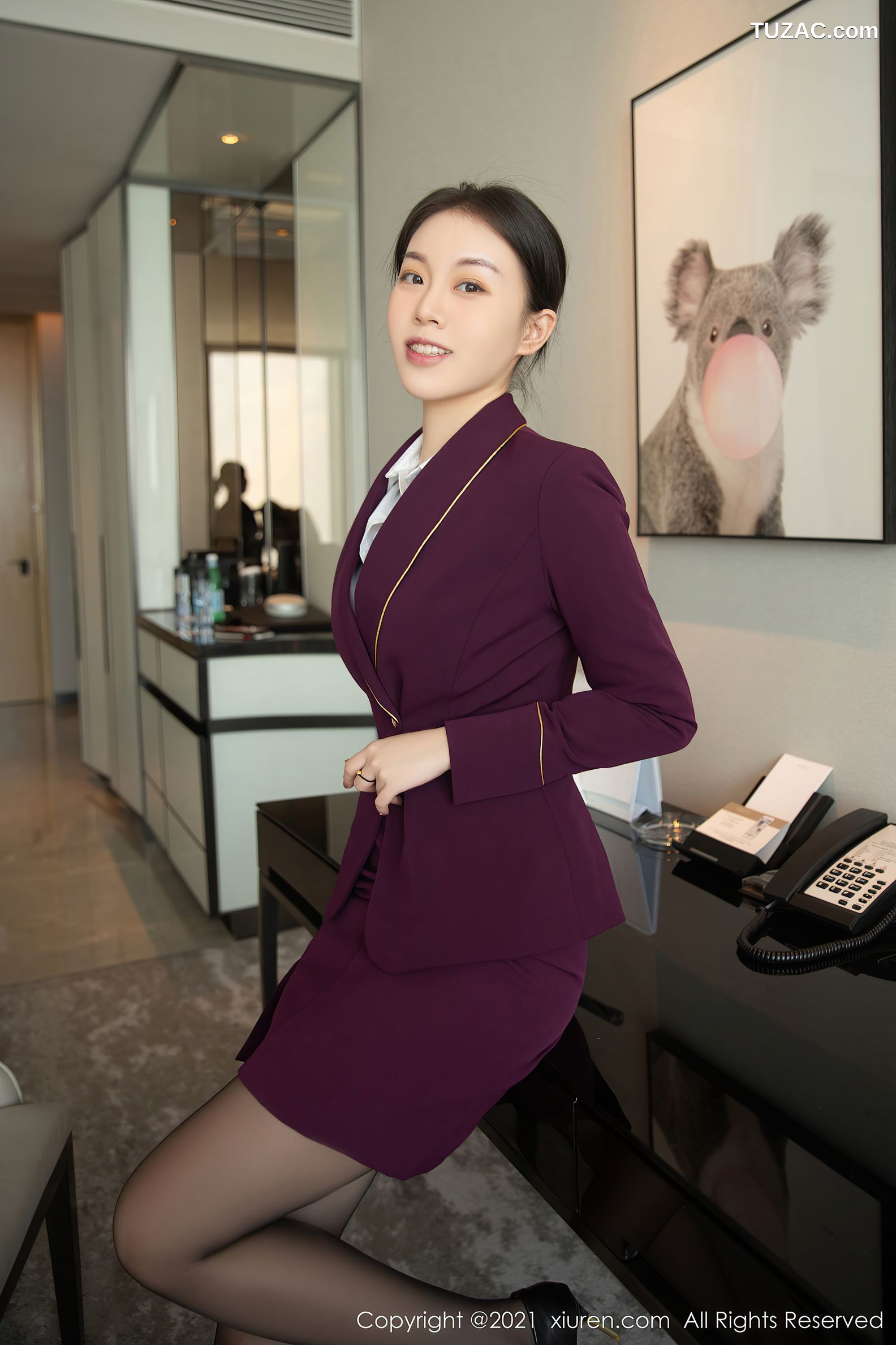 XiuRen秀人网-4191-一颗甜蛋黄a-空姐制服主题超薄黑丝-2021.11.09
