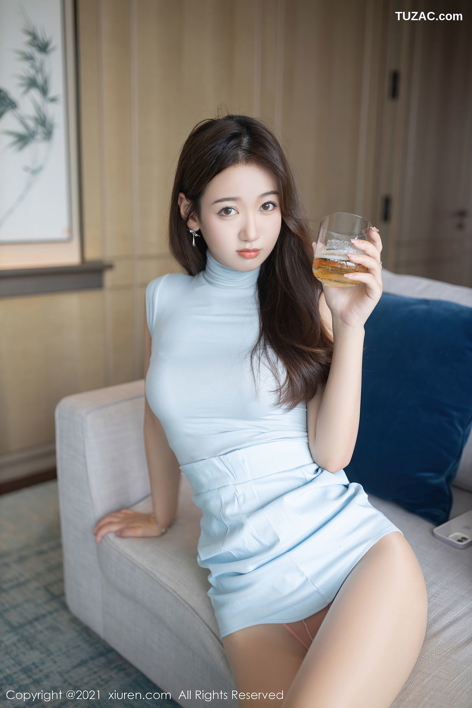 XiuRen秀人网-4198-唐安琪-江浙沪旅拍猜拳游戏主题超薄肉丝-2021.11.10