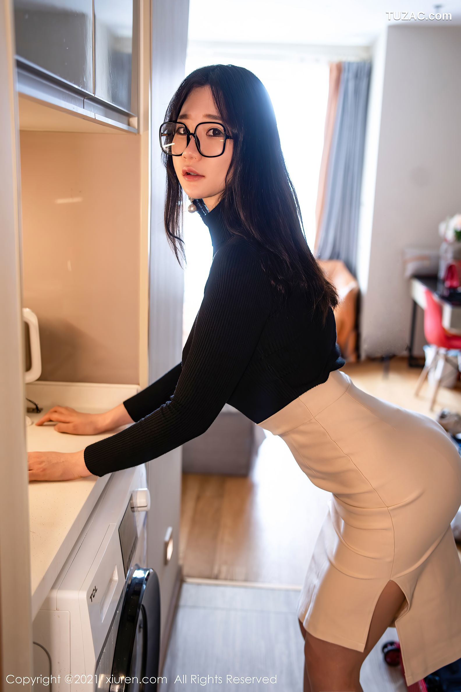 XiuRen秀人网-4212-顾乔楠Cora-性感服饰情趣内衣-2021.11.15