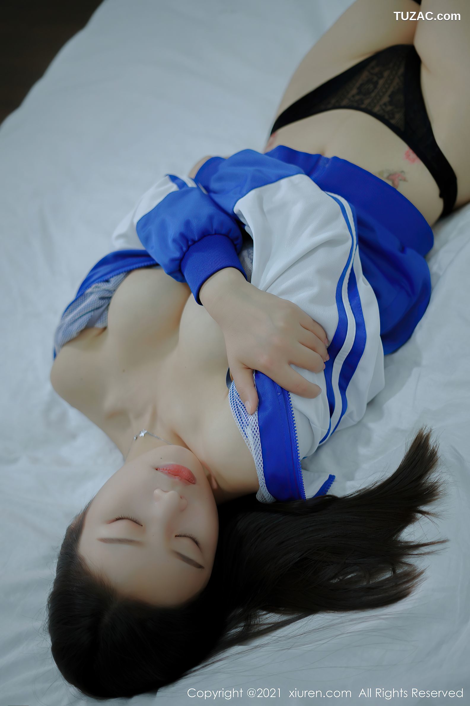 XiuRen秀人网-4252-星萌-清纯动人蓝色的校服蕾丝袜-2021.11.23