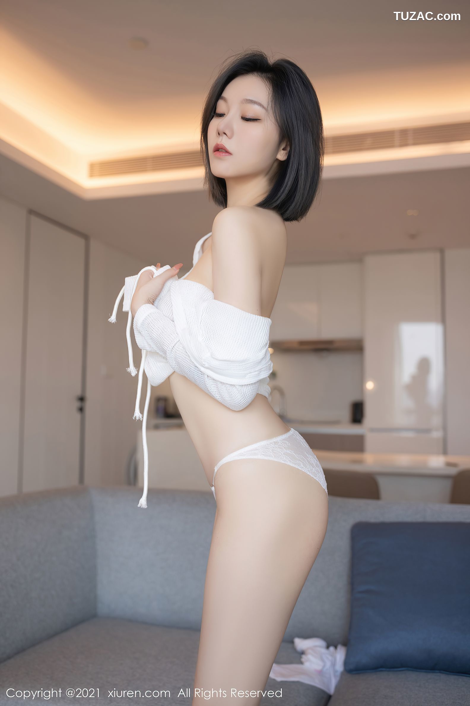 XiuRen秀人网-4255-安然Maleah-重庆旅拍洁白多姿镂空服饰-2021.11.23