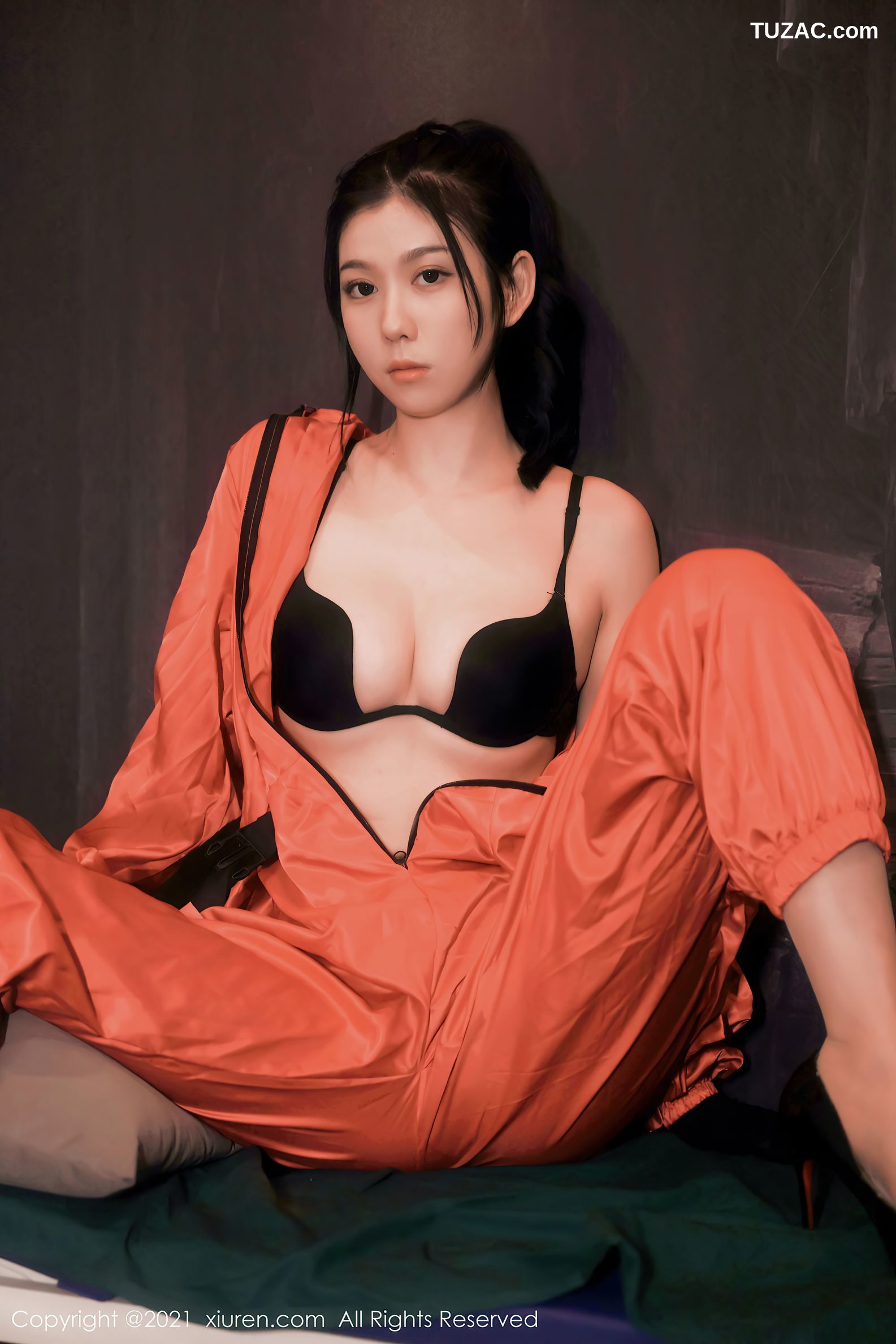 XiuRen秀人网-4266-李雅柔182CM-视觉魅惑体验性感黑色内衣-2021.11.25
